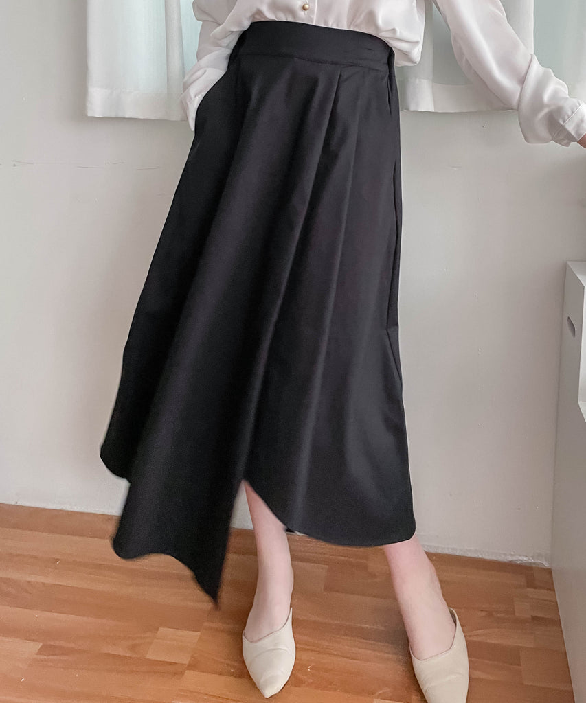 Asymmetrical 不規則口袋後橡筋傘裙, Skirt/ SK8741