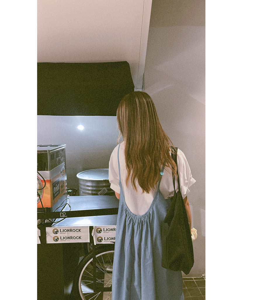 Denim Alice 背部設計吊帶口袋牛仔裙, Dress/ DS9304