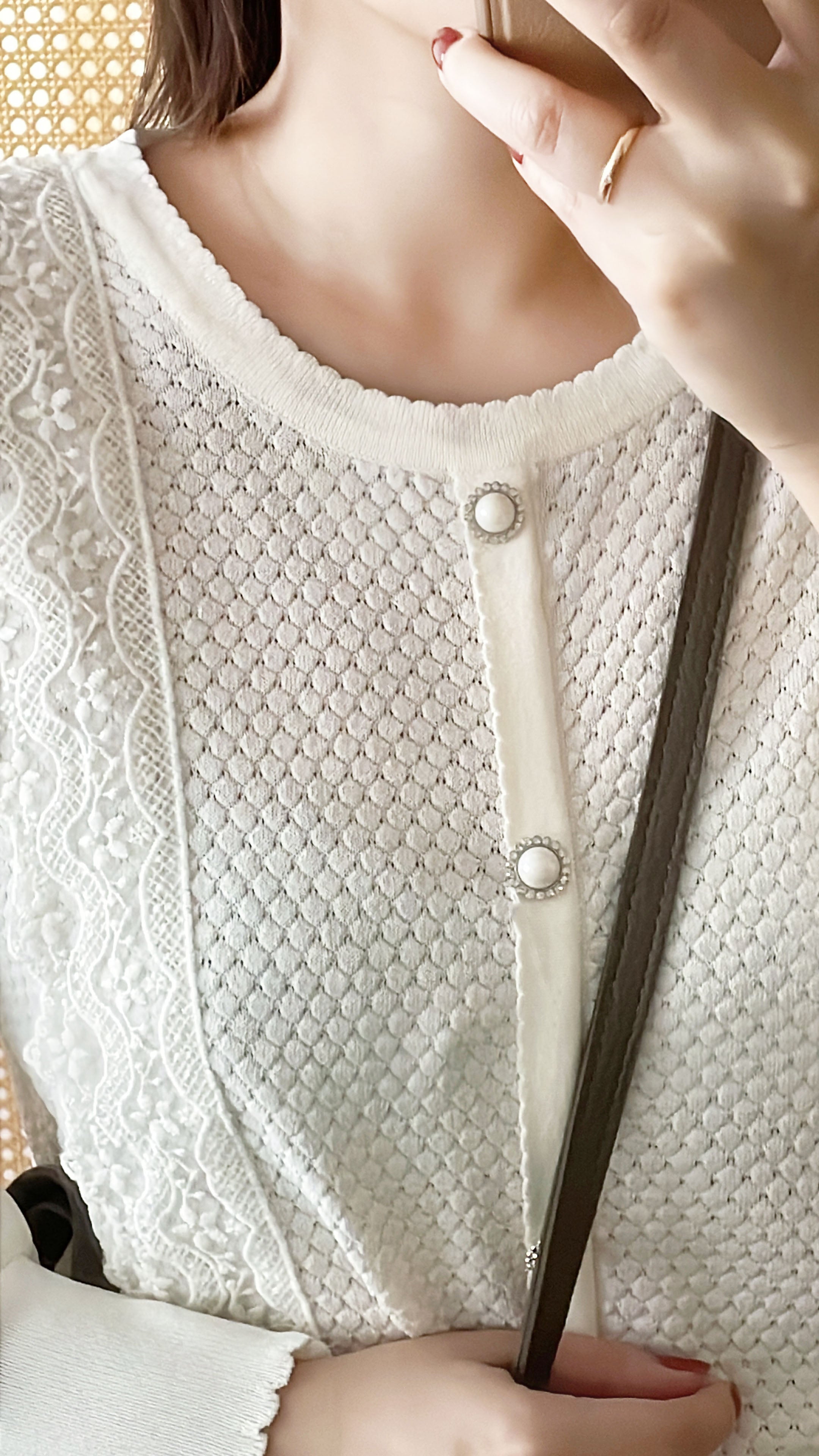 Chiffon Sleeve 花邊領口彈性針織雪紡手袖裝飾鈕, Blouse/ CD8124 (不設訂貨款)