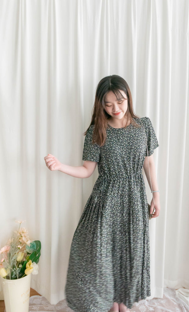 Blackberry 黑梅子彩花側蝴蝶腰下百褶傘裙, Dress/ DS9319