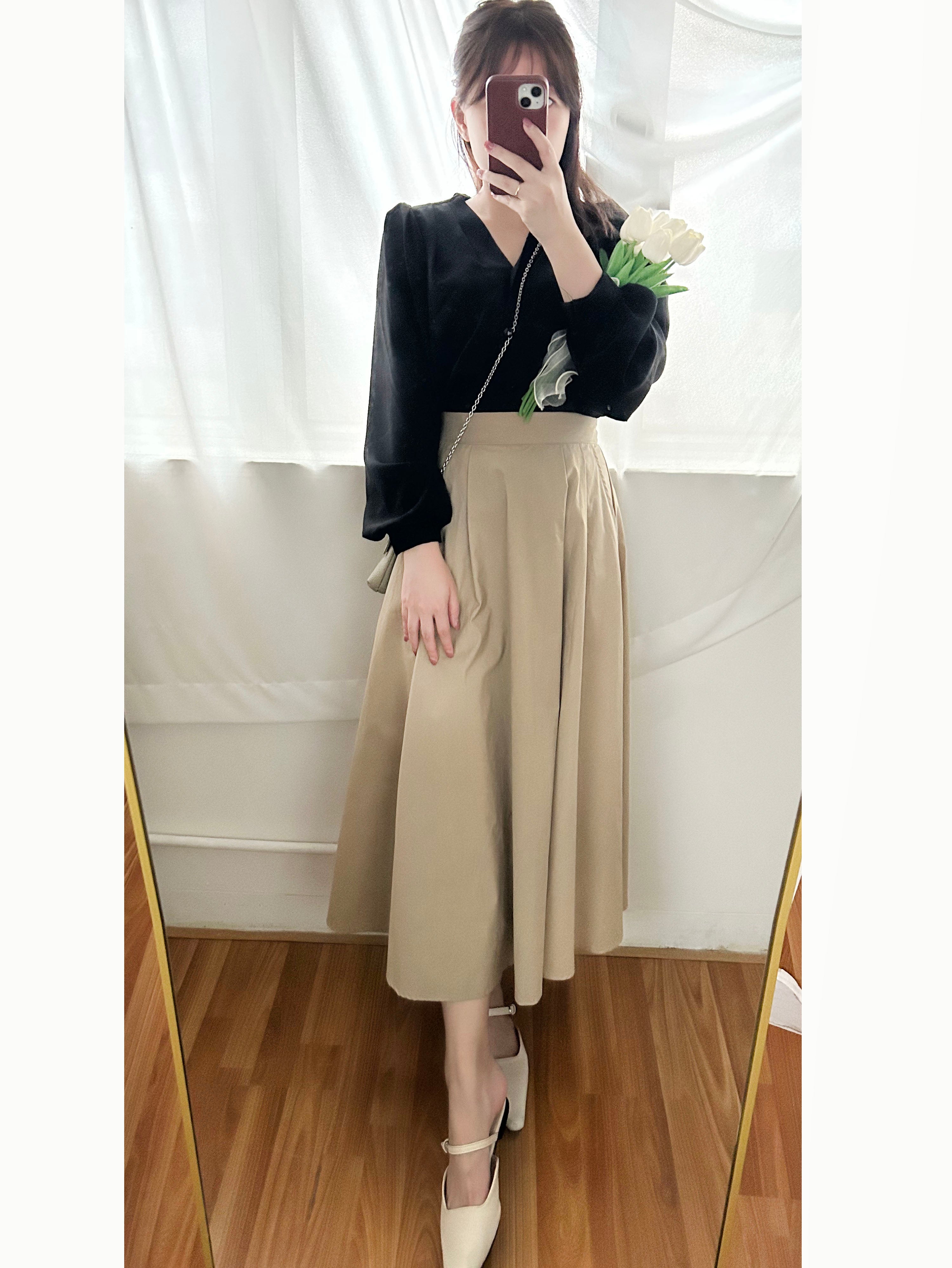 Beige Flair 優雅隨性挺身杏色口袋傘裙, Skirt/ SK8730