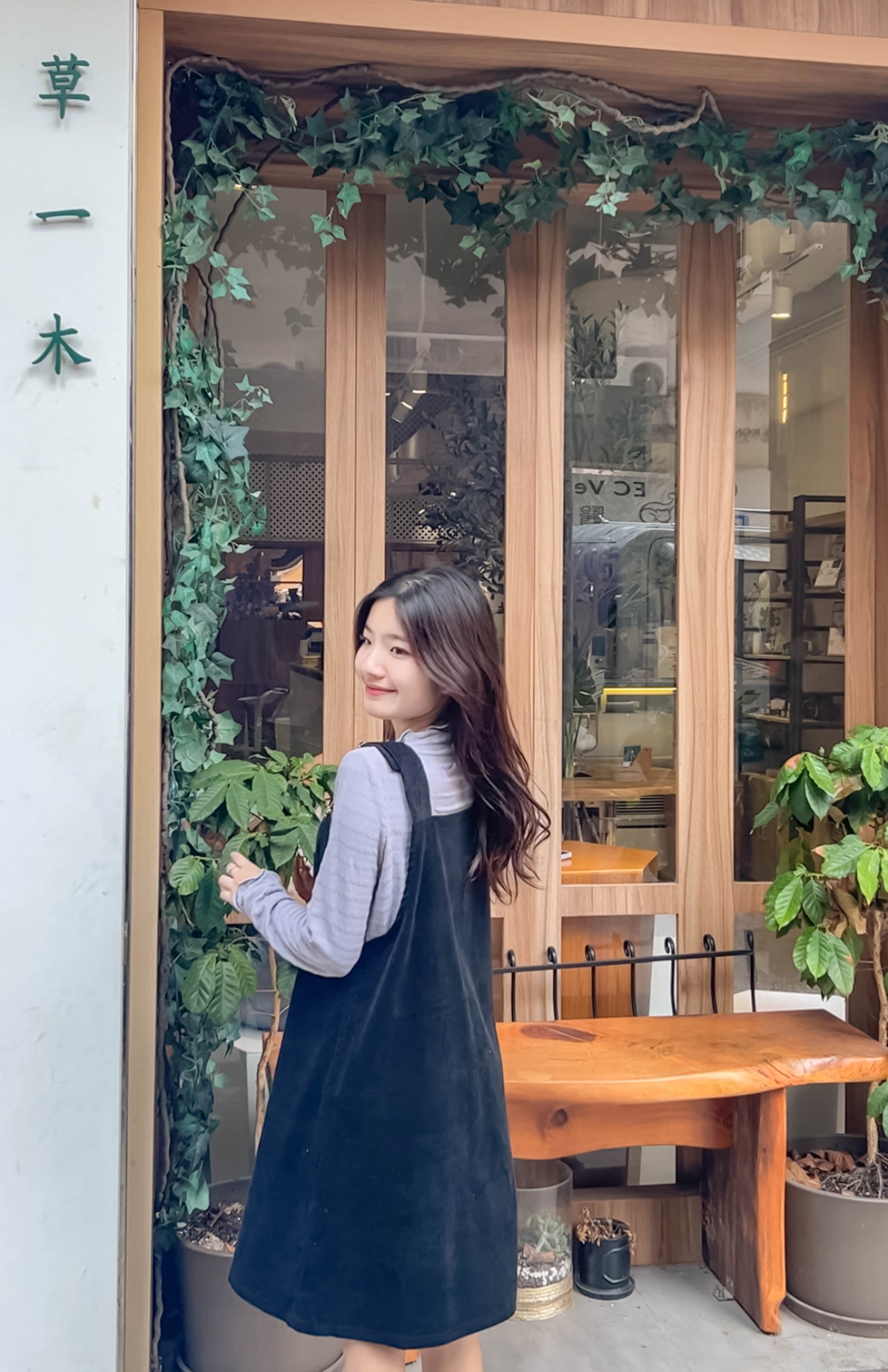 Jumpdress 黑色條紋登芯絨工人裙, Dress/ DS9334