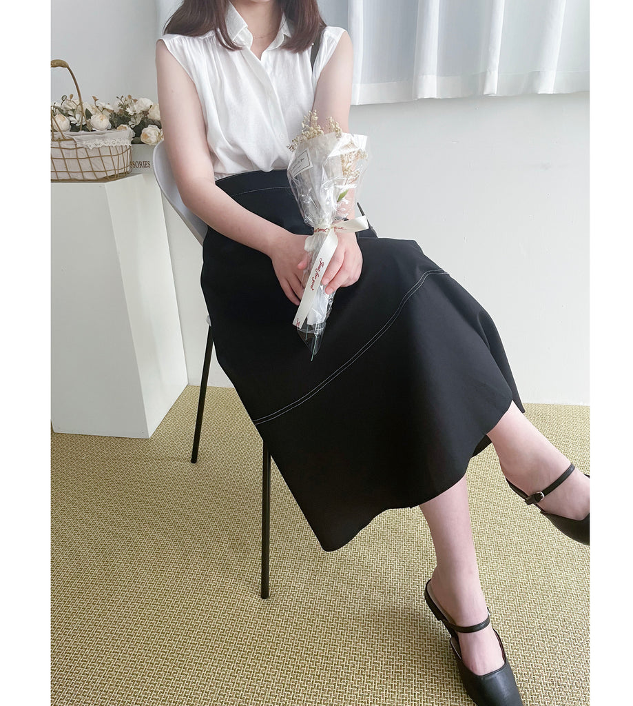 Flair Stitch 黑色白邊線裝飾修腰大傘裙, Skirt/ SK8712