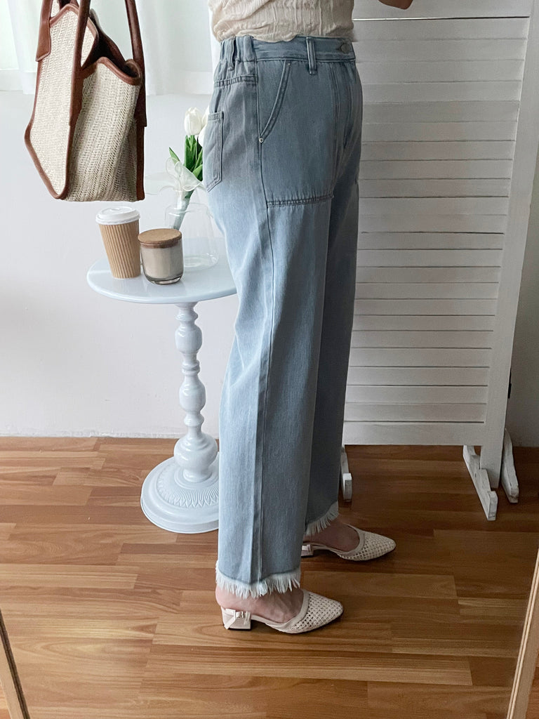 Tassel 輕身淺藍大口袋流蘇牛仔褲, Jeans/ PT8392