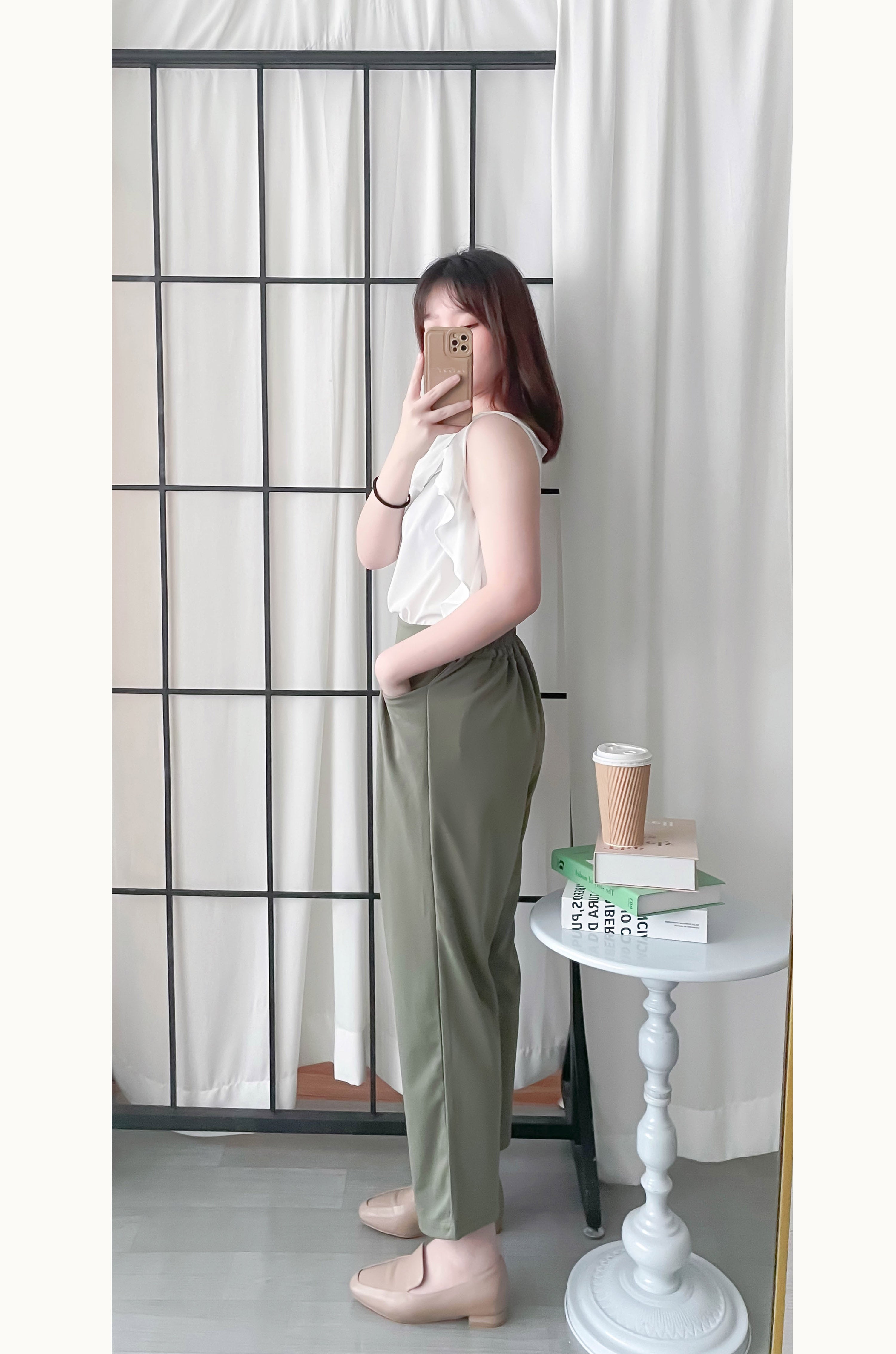 Side Ruffle 素色氣質雪紡垂感荷葉無袖, Blouse/ BU8954 (white sold out)