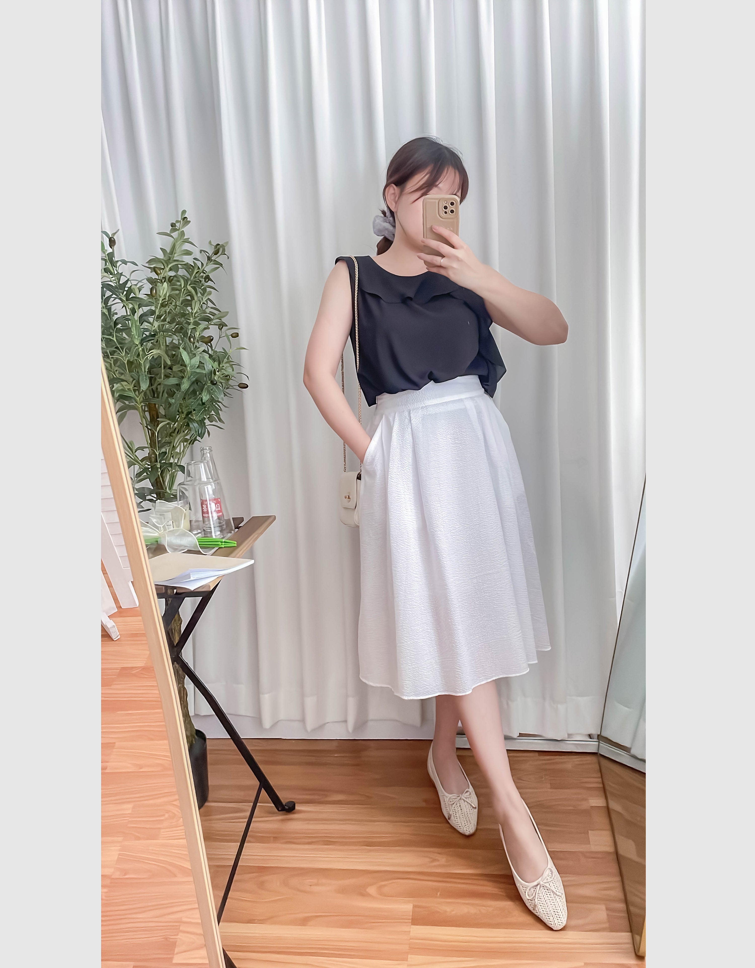 Side Ruffle 素色氣質雪紡垂感荷葉無袖, Blouse/ BU8954 (white sold out)