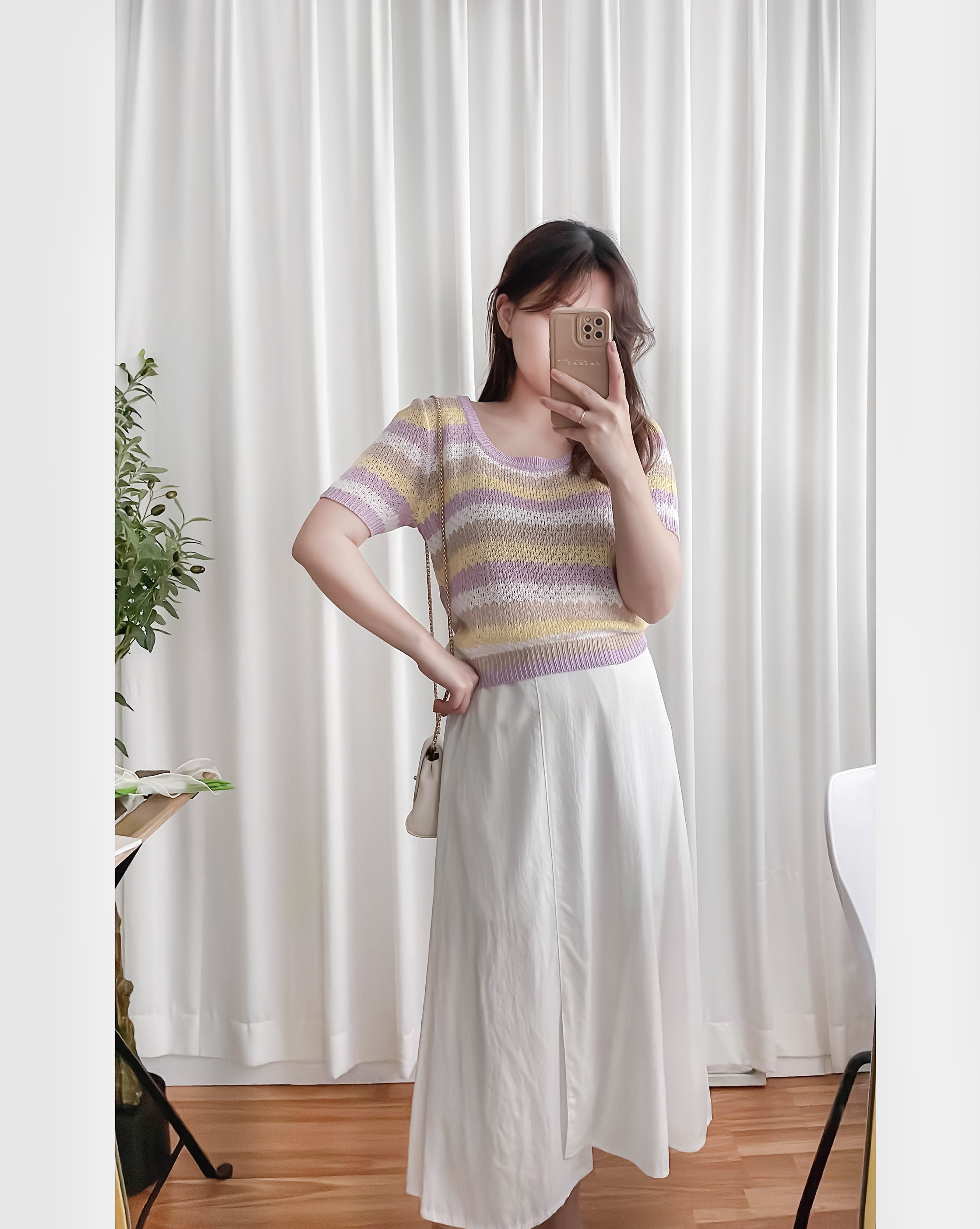 Wavy Flower 大圓領彩色花邊織紋彈性上衣, Top / TP8861 (light blue sold out)