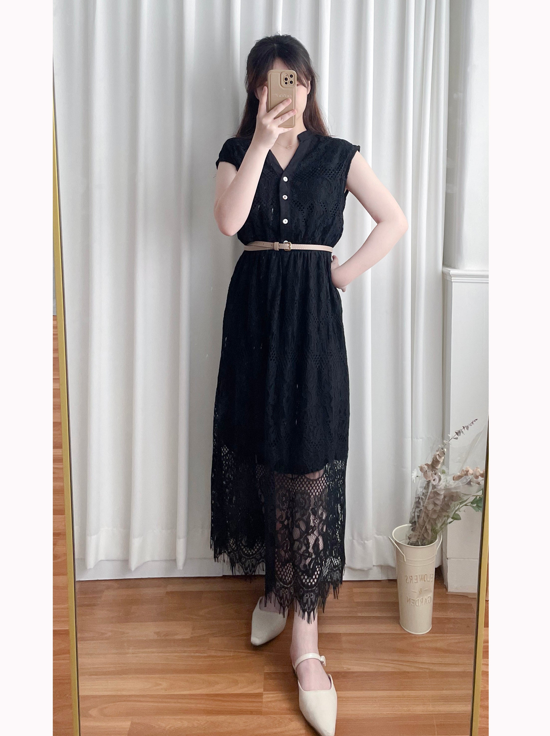 Lace 優雅V領鈕扣花花透視流蘇裙尾連身裙(連腰帶), Dress/ DS9224