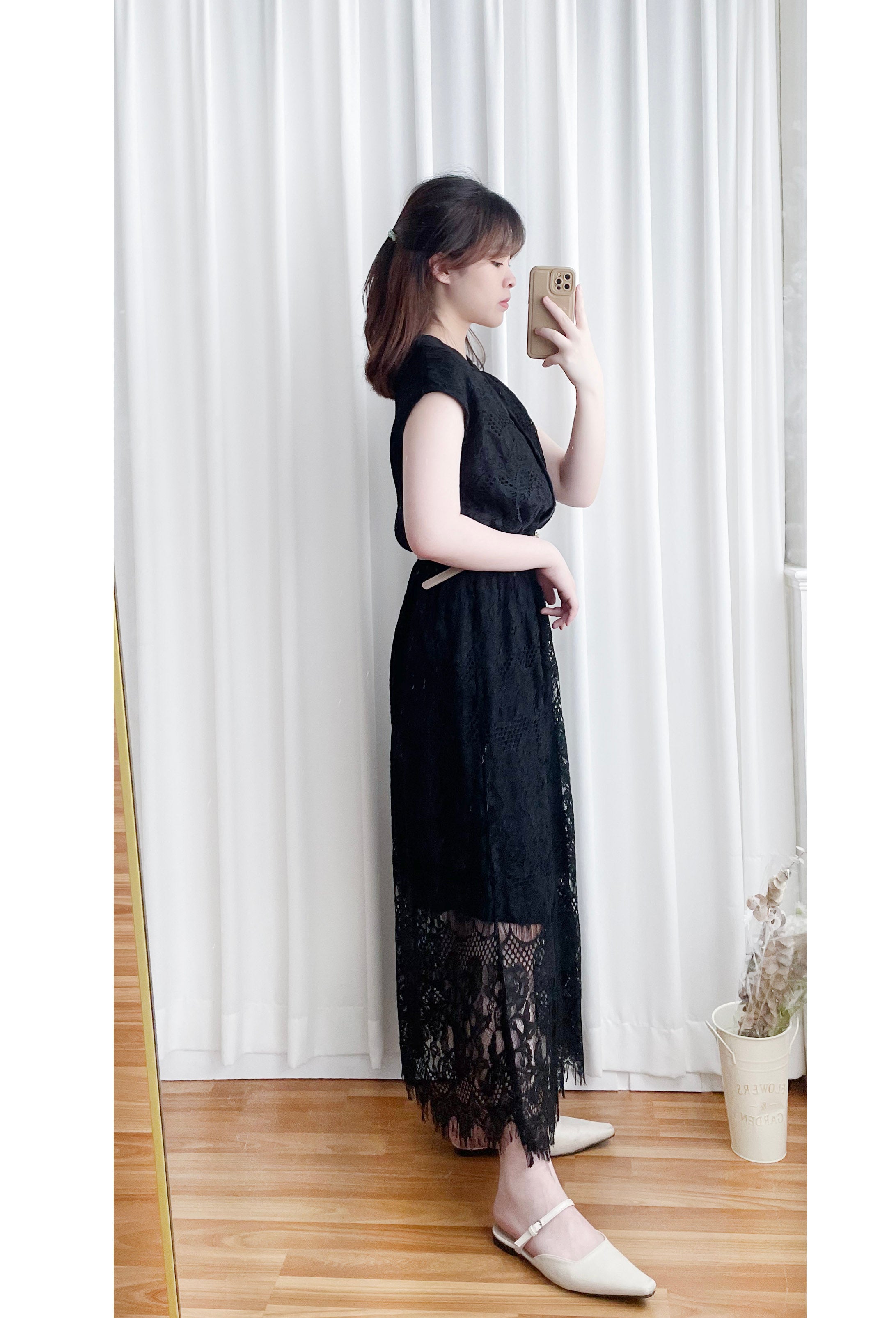 Lace 優雅V領鈕扣花花透視流蘇裙尾連身裙(連腰帶), Dress/ DS9224