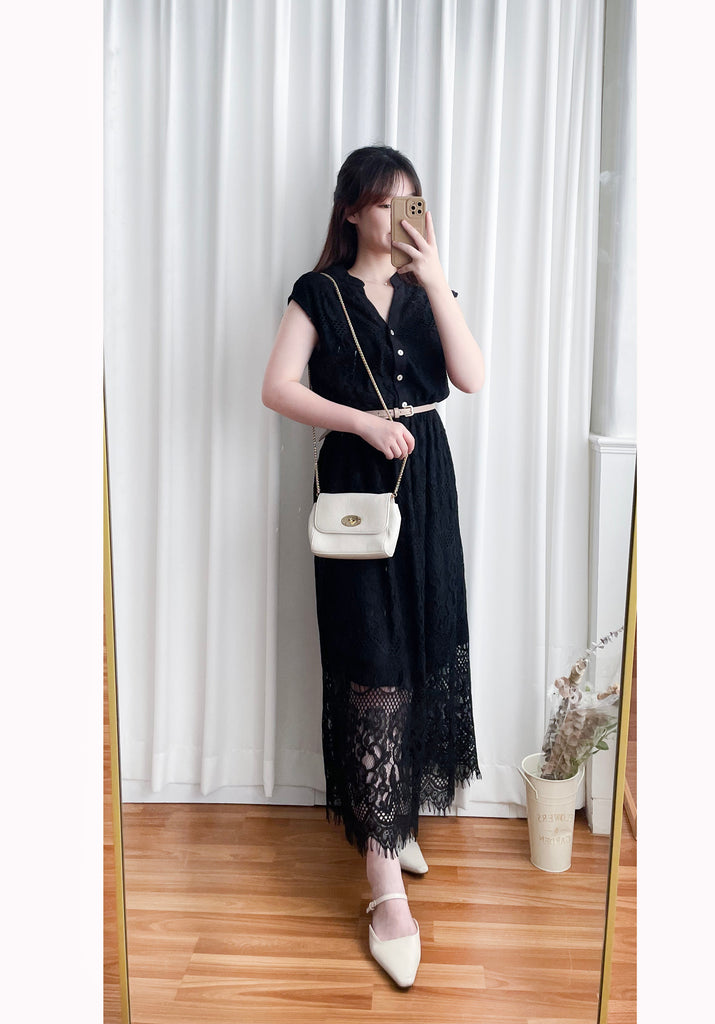 Lace 優雅V領鈕扣花花透視流蘇裙尾連身裙(連腰帶), Dress/ DS9224
