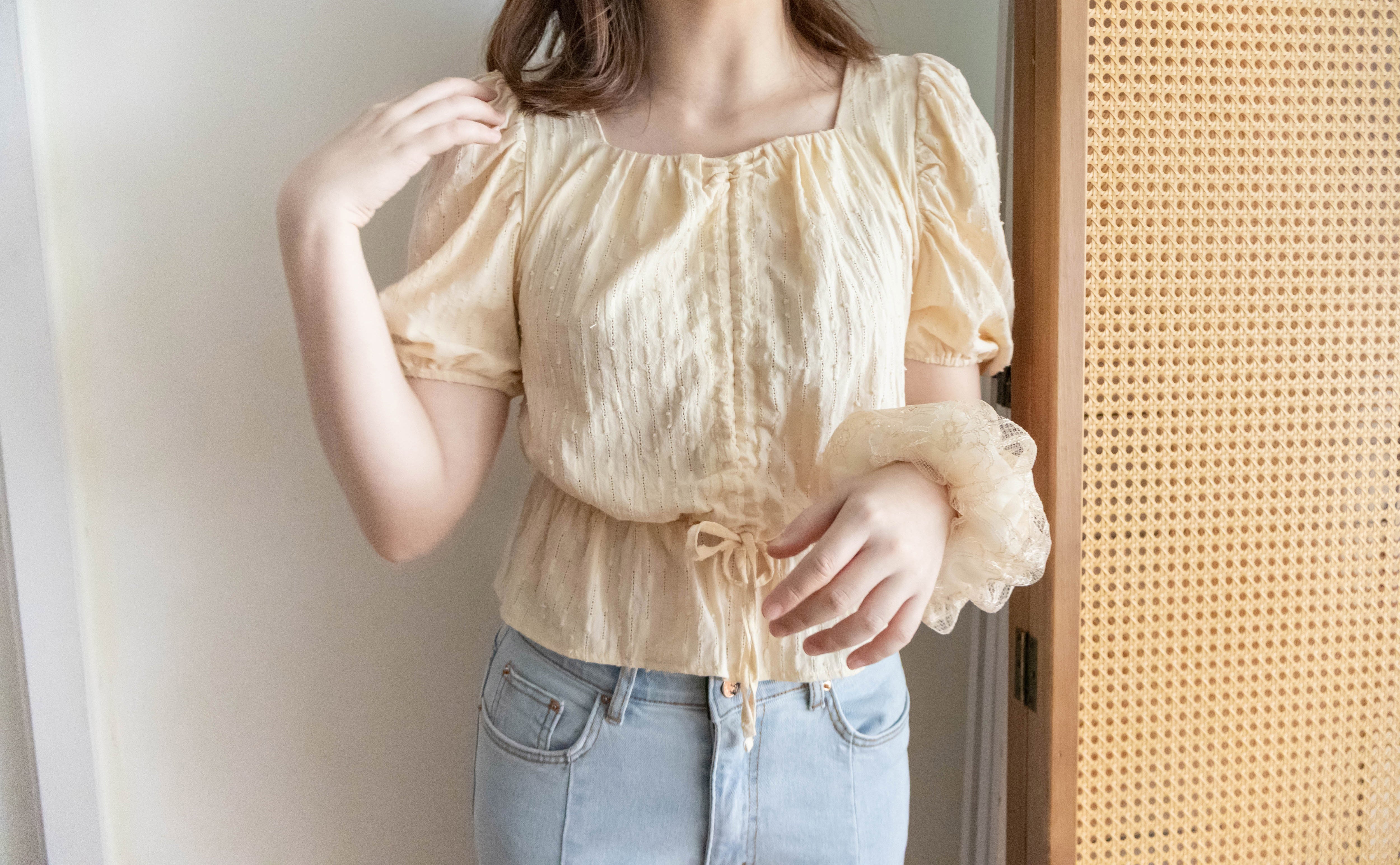 Star Shower 鏤空立體通花泡泡修腰上衣, Top/ BU8945 (yellow sold out)