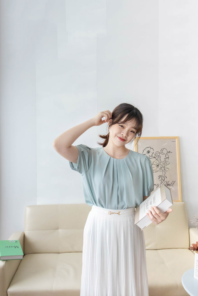 Pearl Collar 後珍珠雪紡領口微摺襯衫, Blouse/ BU8931 (Honeydew sold out)