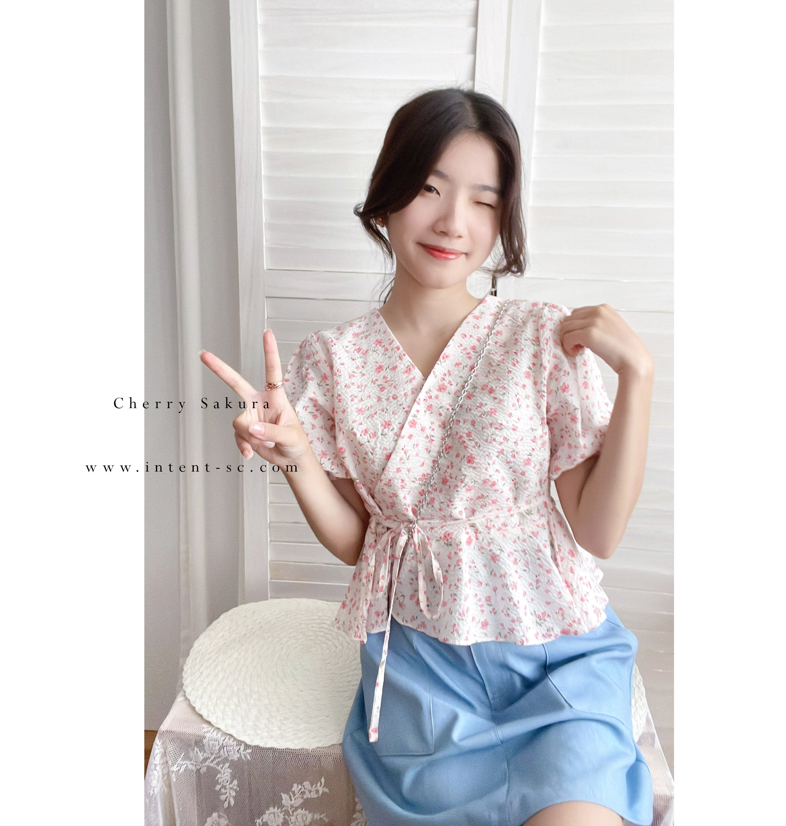 Cherry Sakura 浪漫櫻花點點疊領修腰, Blouse/ BU8958