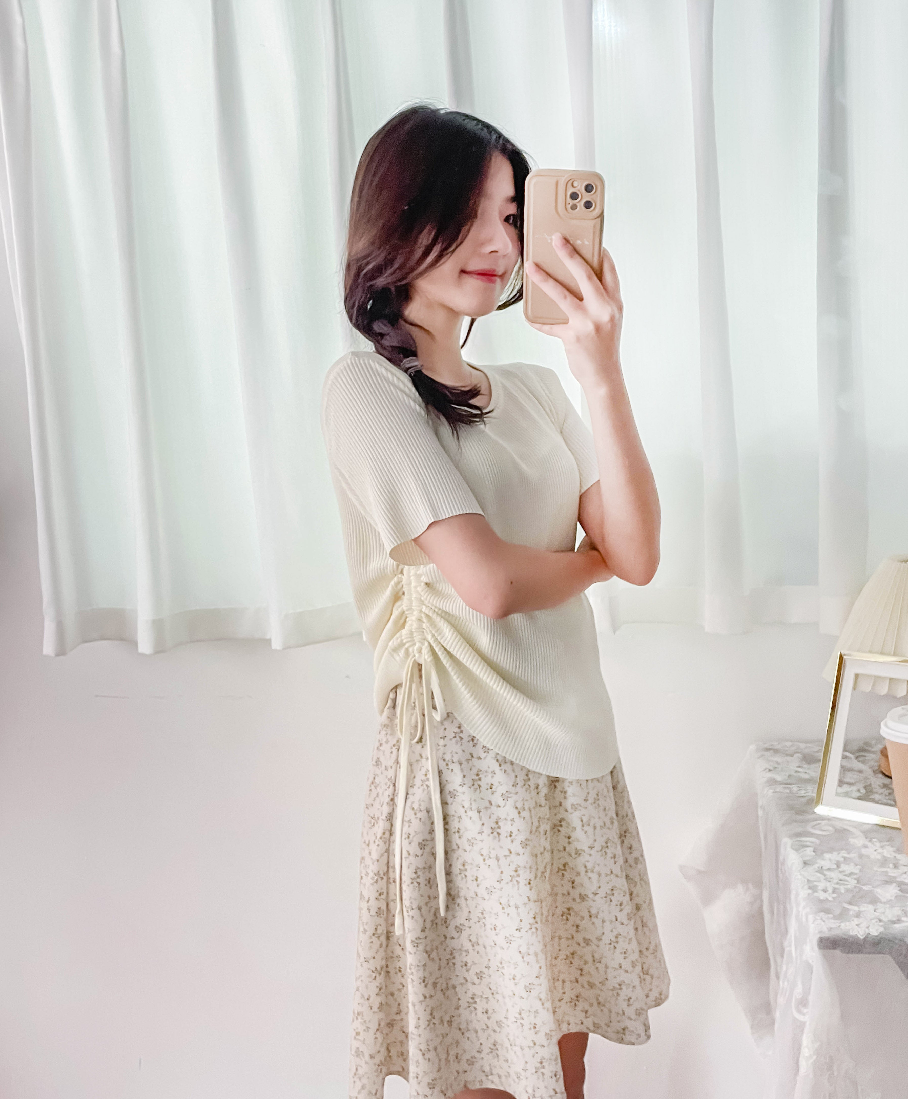 Asymmetric 舒適冰絲織紋側束帶衣尾, Top/ TP8888 (ivory sold out)