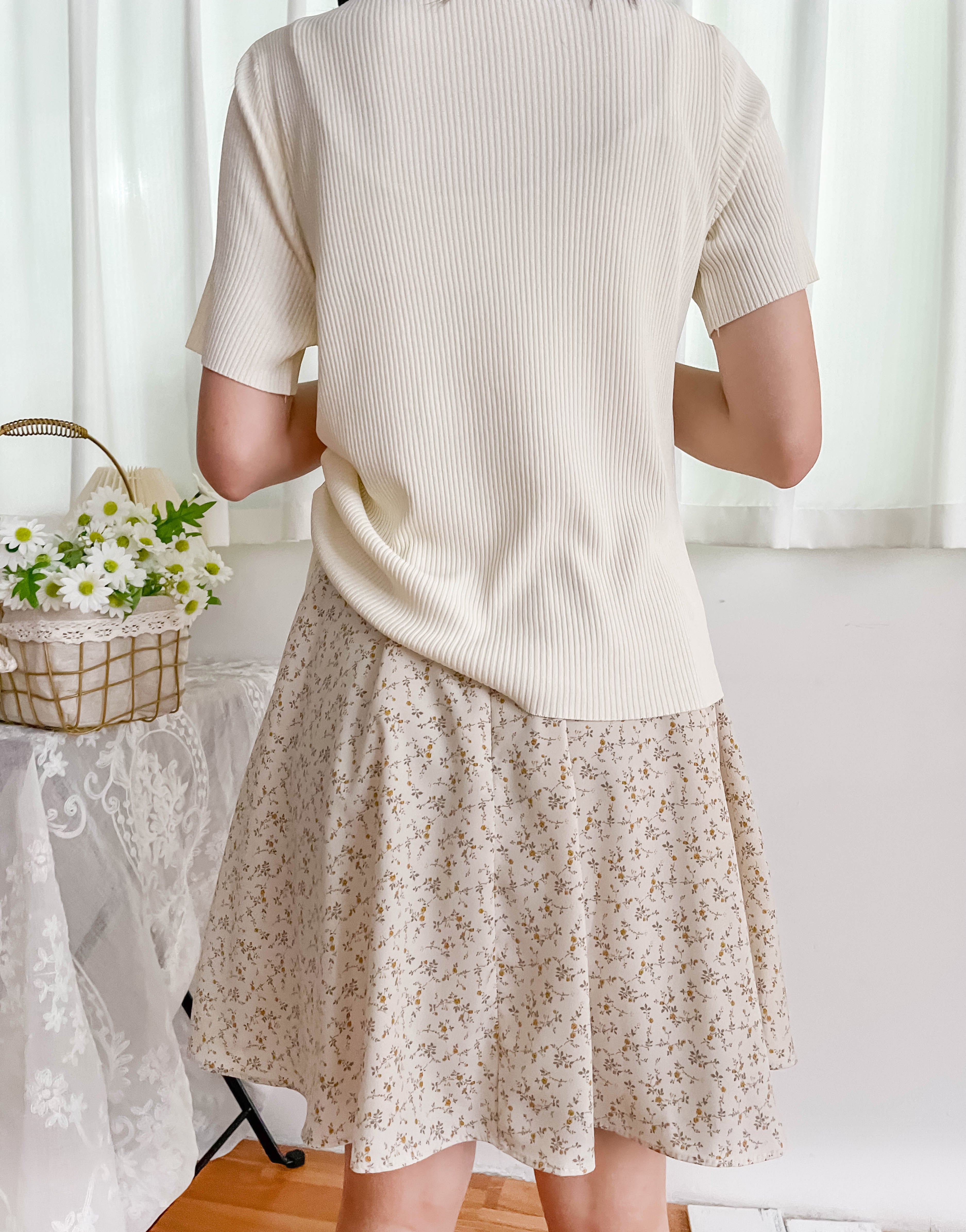 Asymmetric 舒適冰絲織紋側束帶衣尾, Top/ TP8888 (ivory sold out)