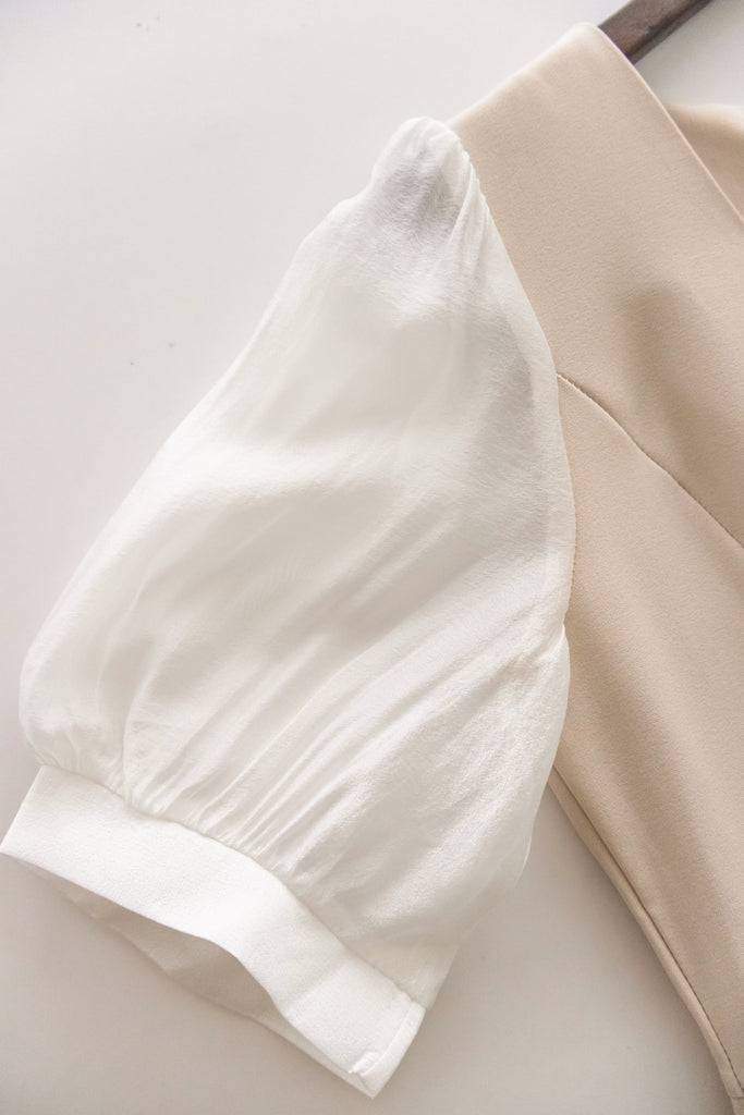 Beige Chiffon 色澤雪紡袖口微彈杏色修腰連身裙, Dress/ DS9273