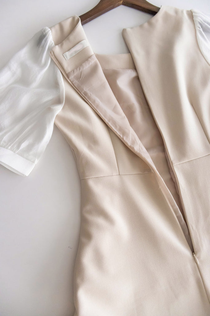 Beige Chiffon 色澤雪紡袖口微彈杏色修腰連身裙, Dress/ DS9273