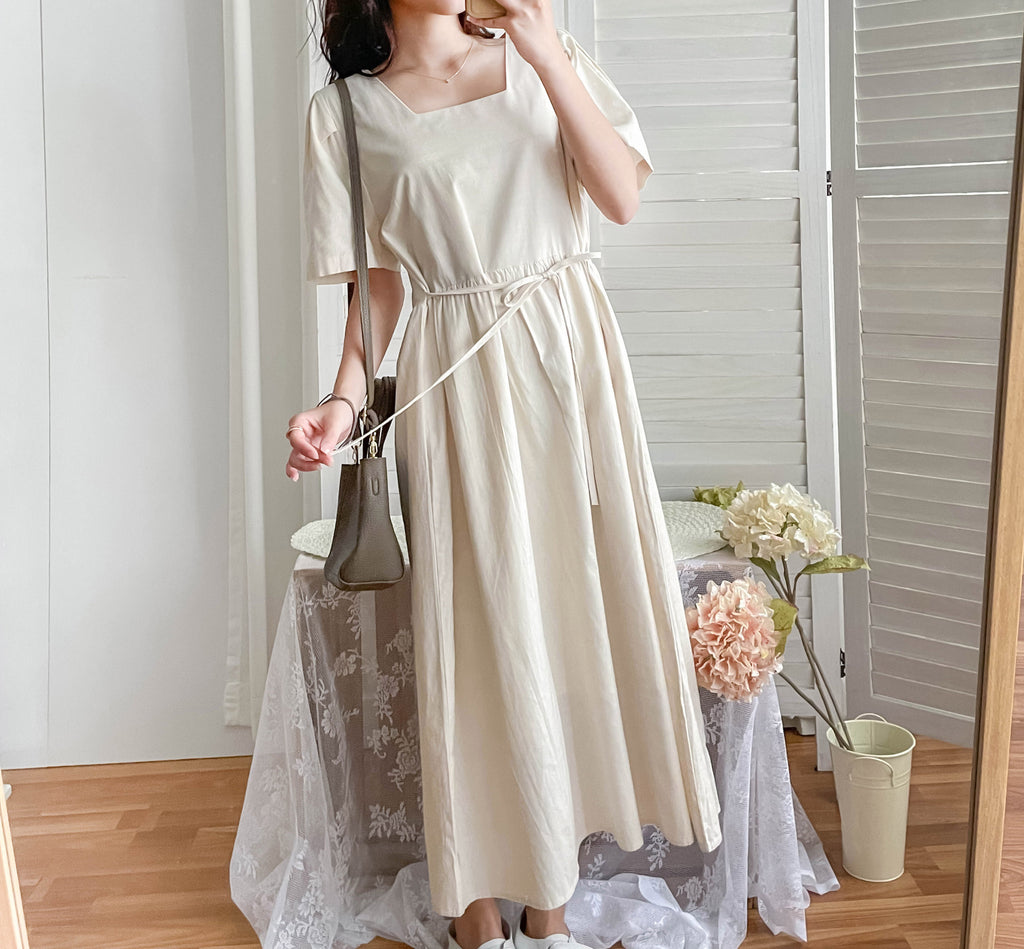 Beige 優雅隨性方領後背單排鈕扣, Dress/ DS9308