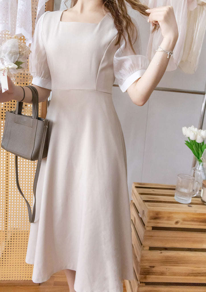 Beige Chiffon 色澤雪紡袖口微彈杏色修腰連身裙, Dress/ DS9273