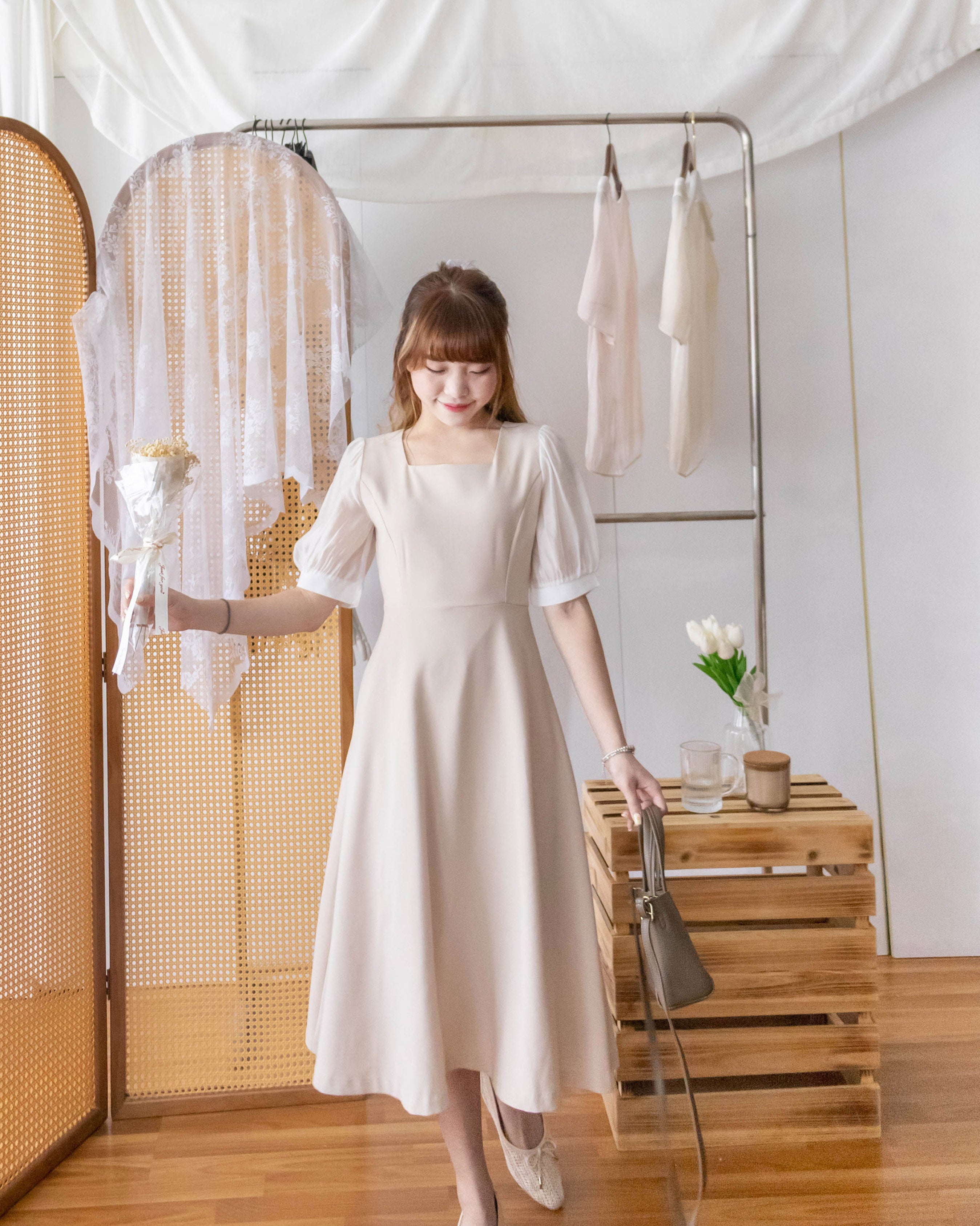 Beige Chiffon 色澤雪紡袖口微彈杏色修腰連身裙, Dress/ DS9273