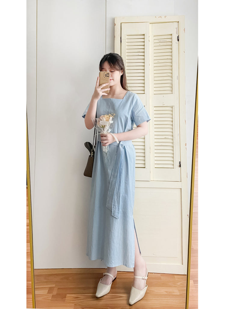 Babyblue 優雅方領直身兩戴腰帶開叉長裙, Dress/ DS9305