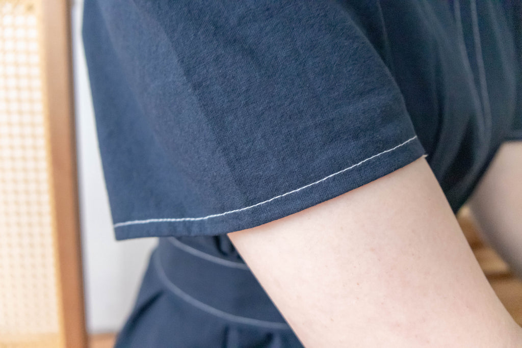 Navy Belle 沿邊車線腰身車褶顯瘦連身裙, Dress/ DS9265 (Navy Sold Out)