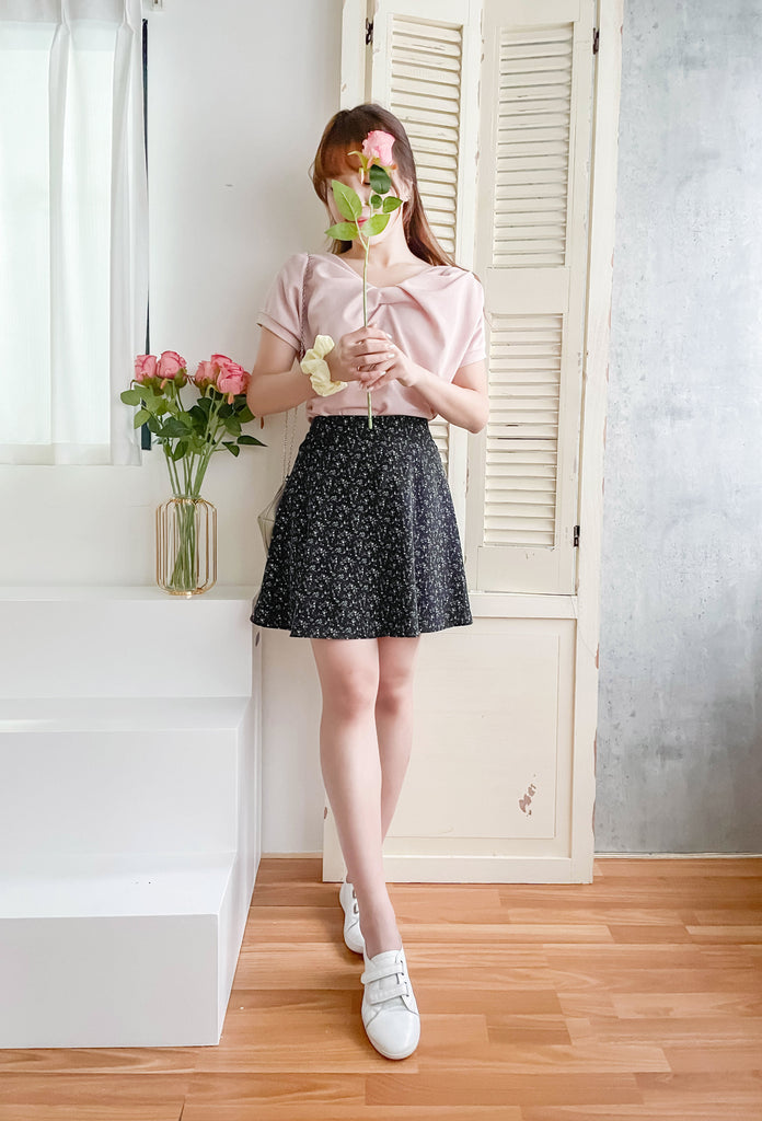 Garden 清雅花枝防走光百搭防皺花裙, Skirt/ SK8726 (Ivory sold out)