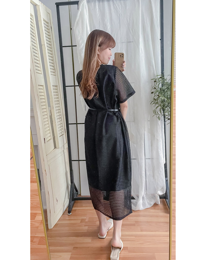 (售完即止款) Hollow 鏤空格仔設計連身長裙(連裡布), Dress/ DS9320 (black sold out)