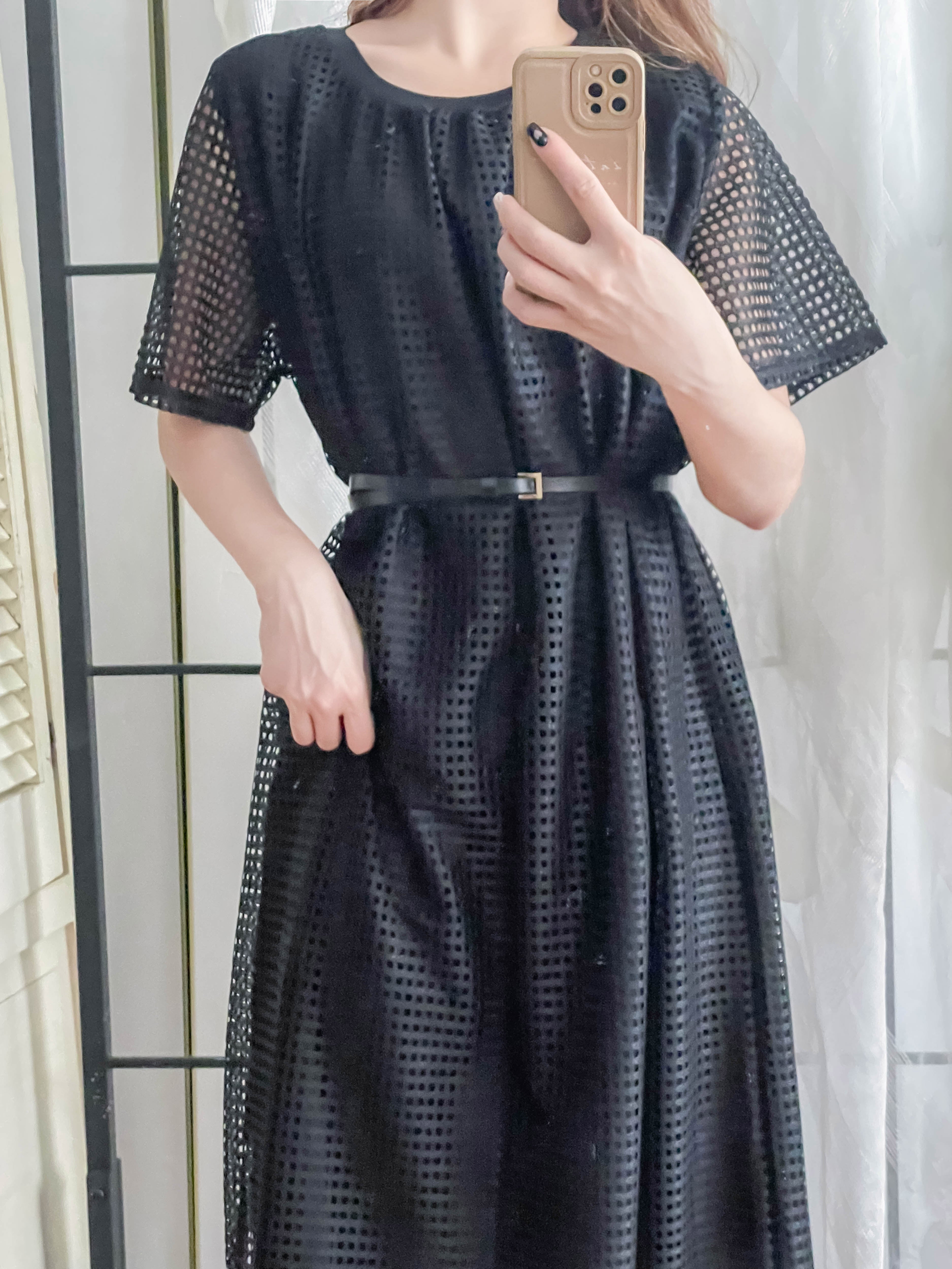 (售完即止款) Hollow 鏤空格仔設計連身長裙(連裡布), Dress/ DS9320 (black sold out)
