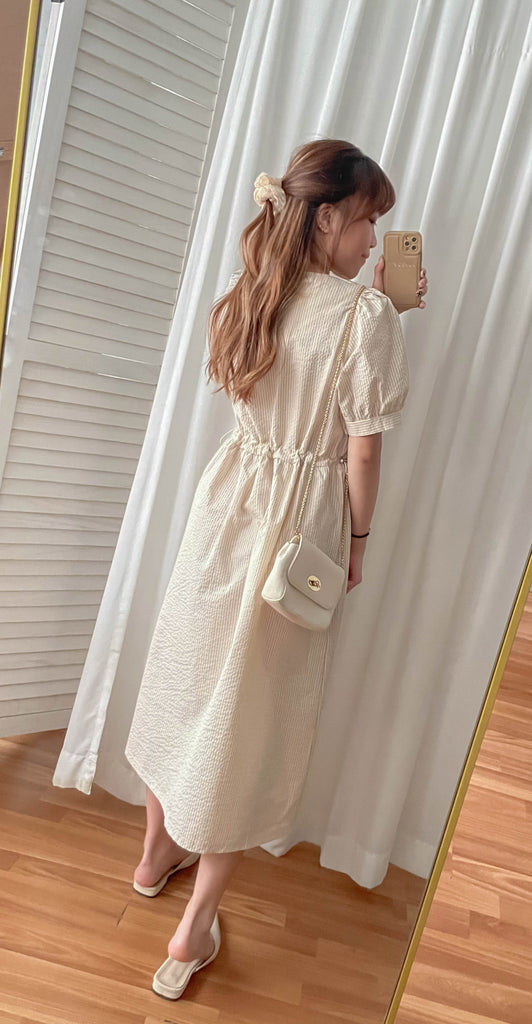 Beige Stripe 杏色淺條紋溫柔感修腰連身裙, Dress/ DS9315