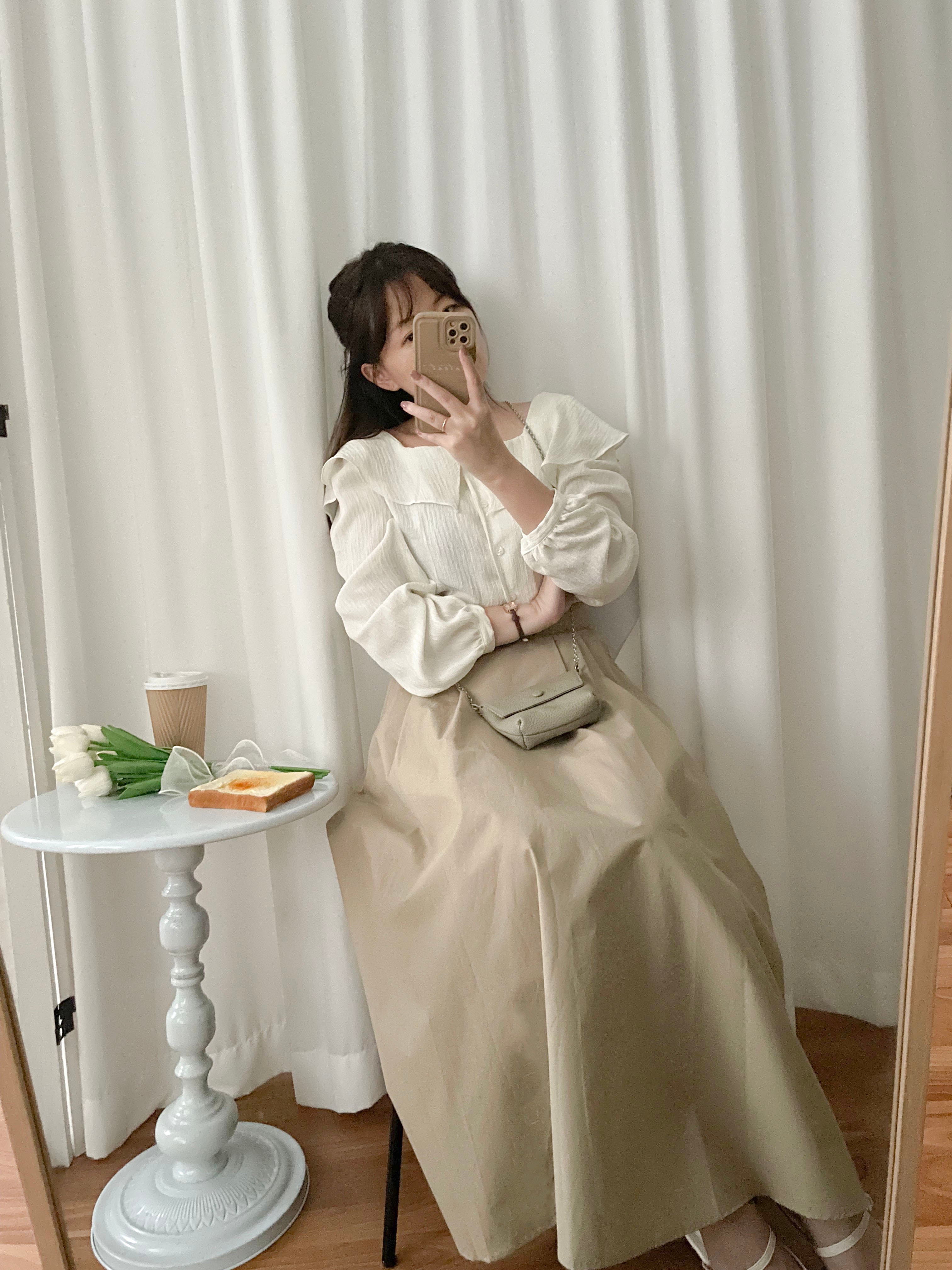 Beige Flair 優雅隨性挺身杏色口袋傘裙, Skirt/ SK8730