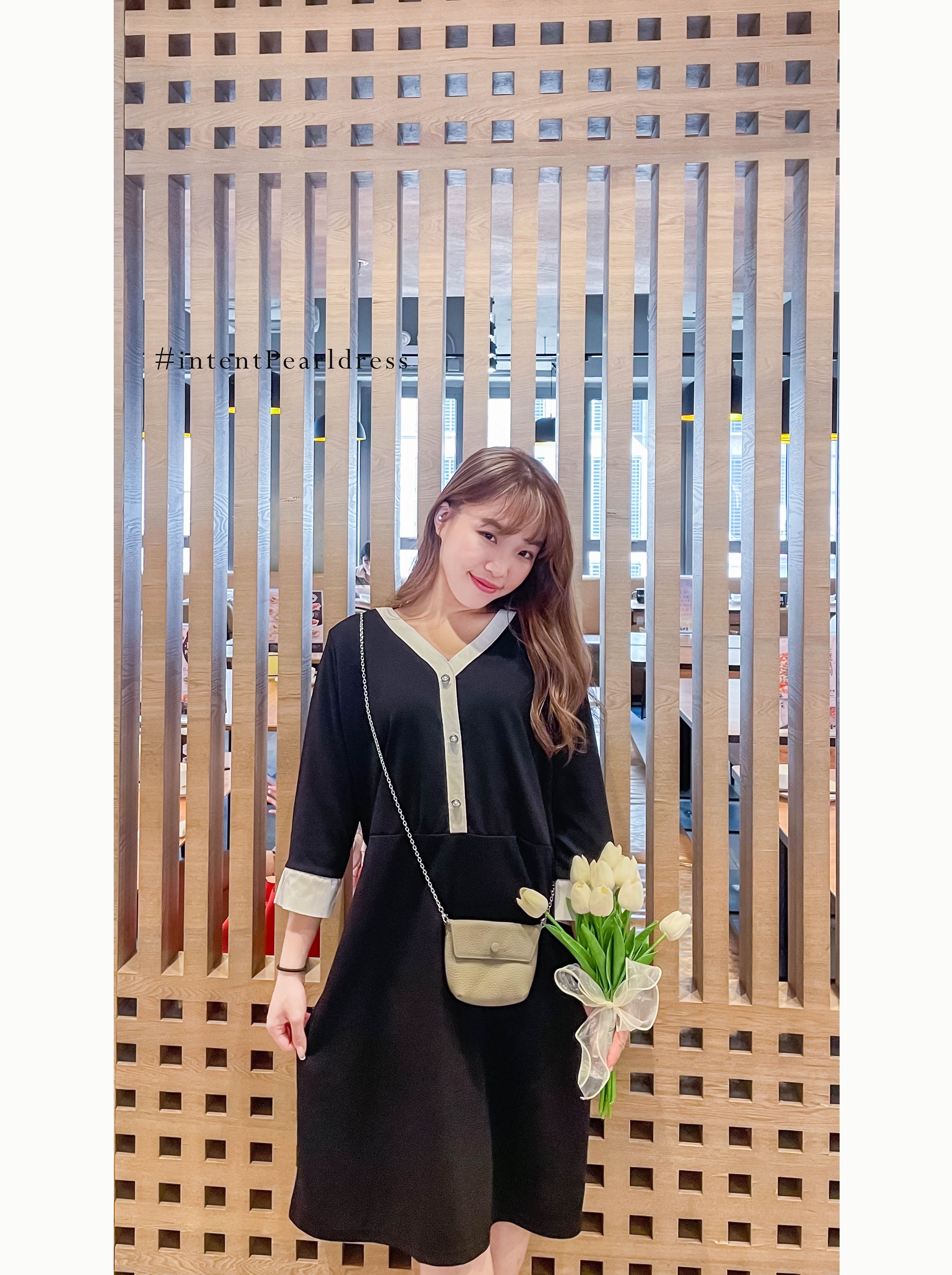 Tiffany Pearl 白織紋衣領珍珠鈕扣拼恤衫袖口連身衫, Blouse/ DS9332