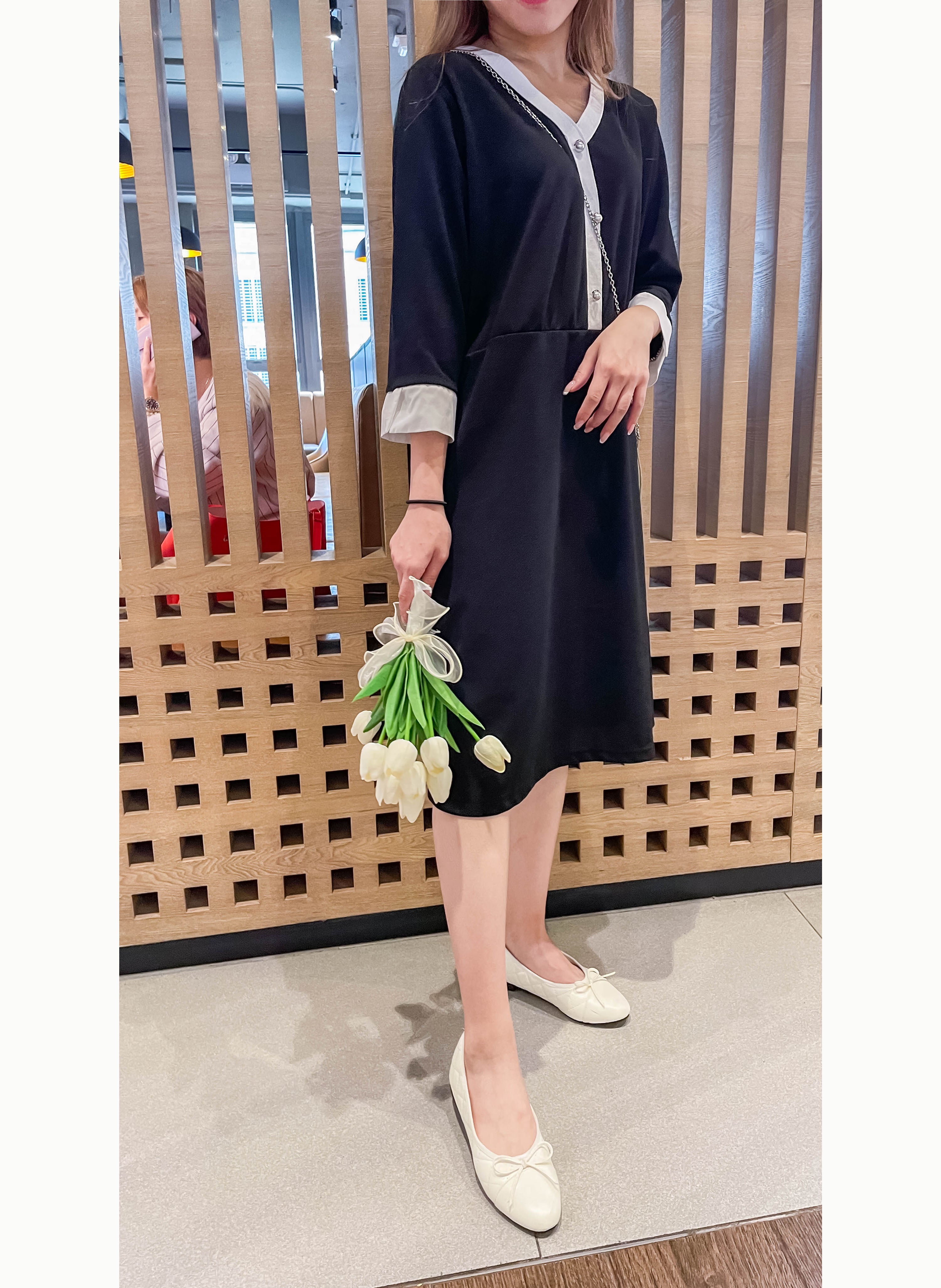 Tiffany Pearl 白織紋衣領珍珠鈕扣拼恤衫袖口連身衫, Blouse/ DS9332