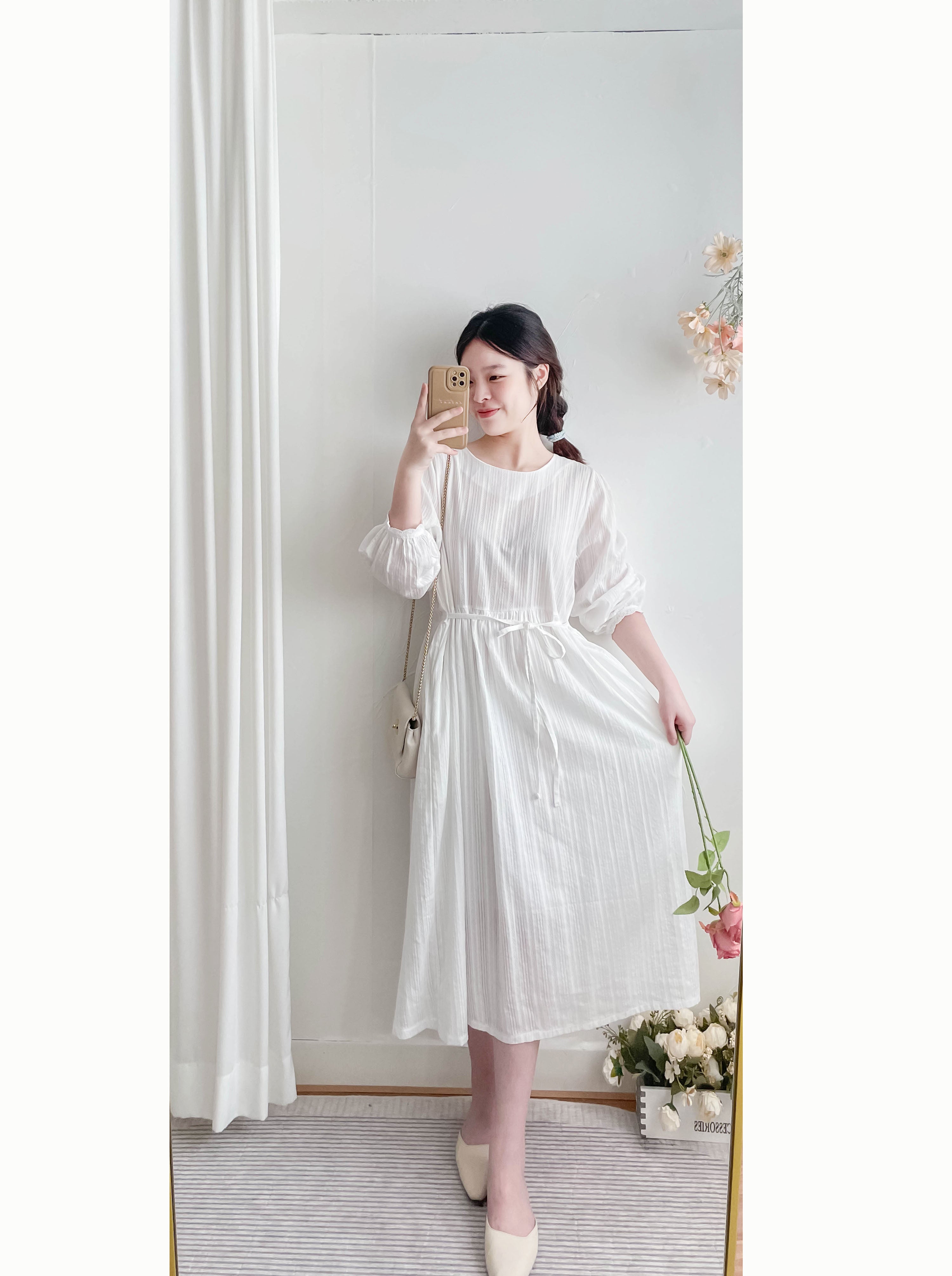 White Lace 白色後金鈕花邊手袖口袋民族通花修腰, Blouse/ DS9337