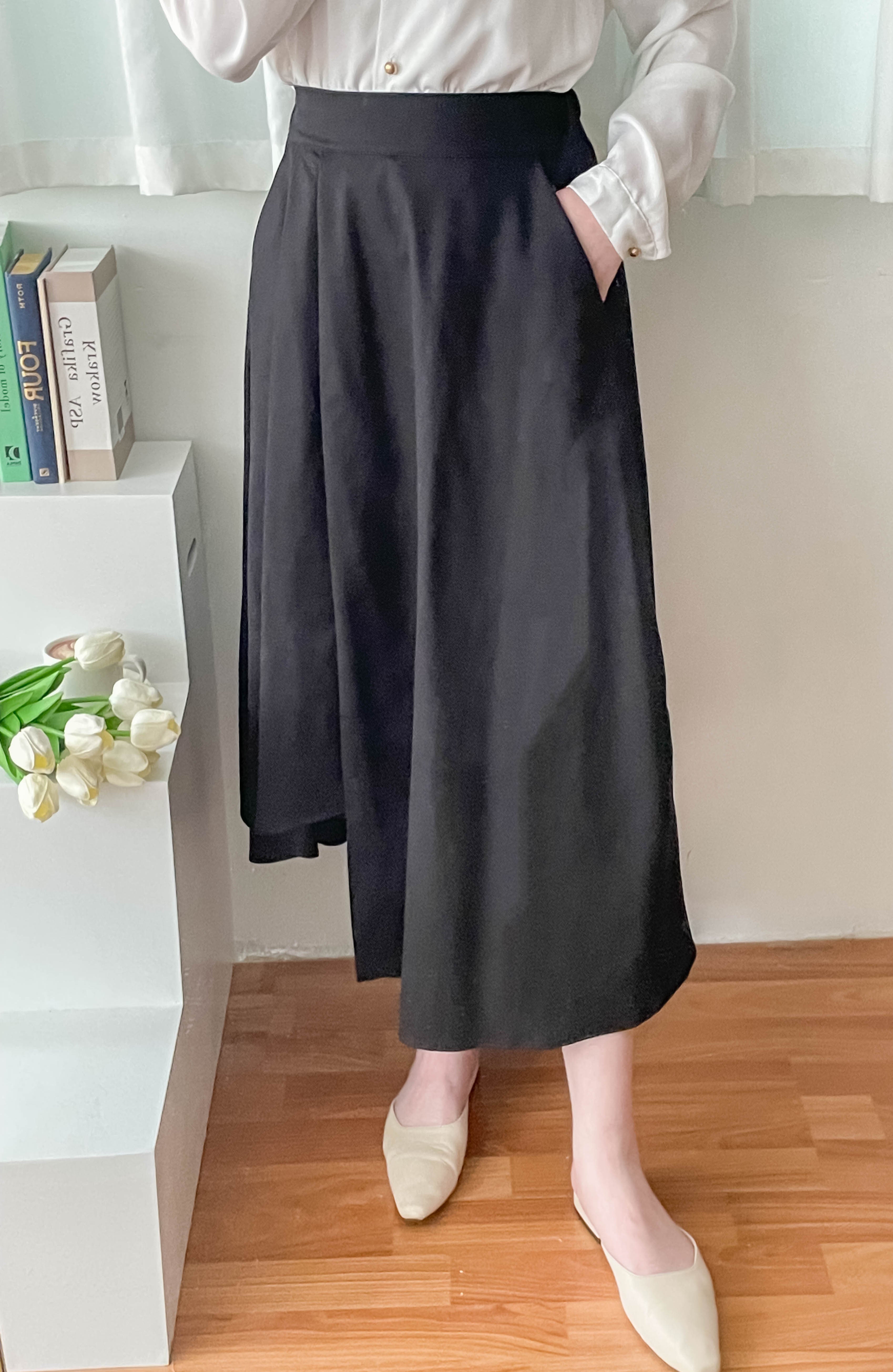 Asymmetrical 不規則口袋後橡筋傘裙, Skirt/ SK8741