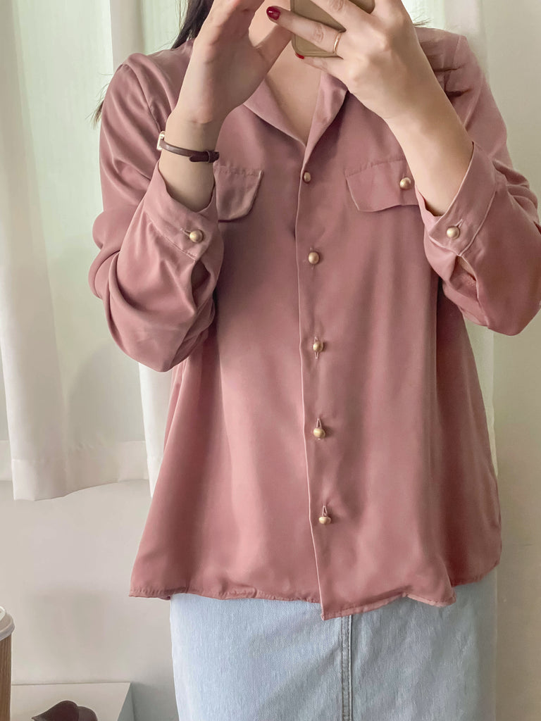 Champagne 復古氣質翻領香檳光澤銅鈕, Blouse/ BU8974 (香檳ROSE Palevioletred sold out)
