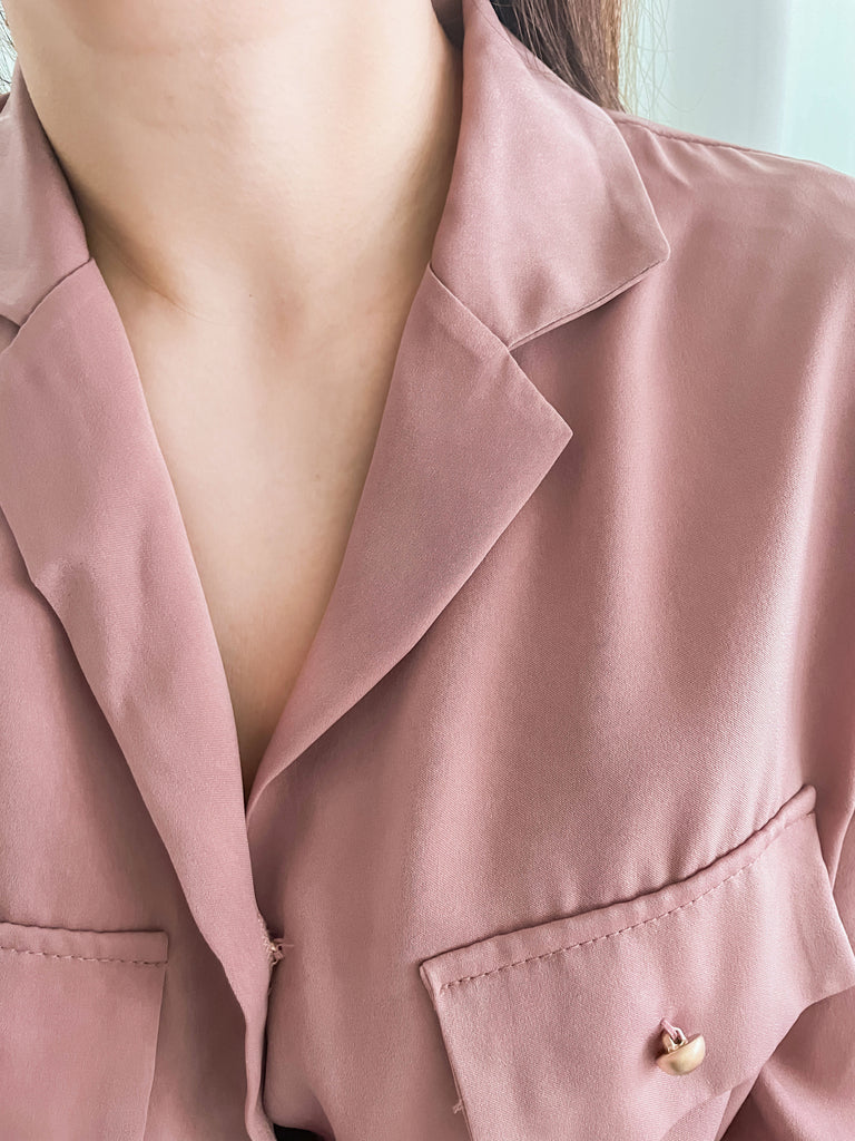 Champagne 復古氣質翻領香檳光澤銅鈕, Blouse/ BU8974 (香檳ROSE Palevioletred sold out)