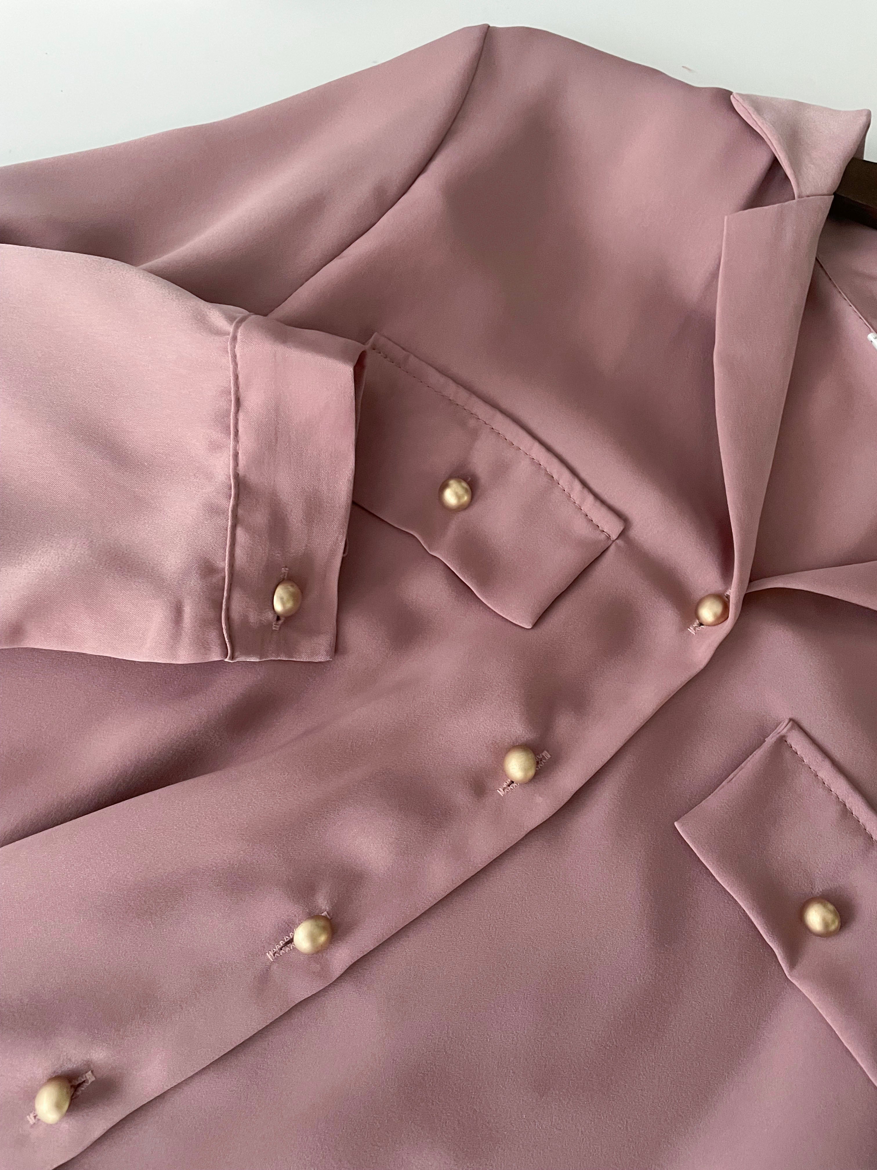 Champagne 復古氣質翻領香檳光澤銅鈕, Blouse/ BU8974 (香檳ROSE Palevioletred sold out)