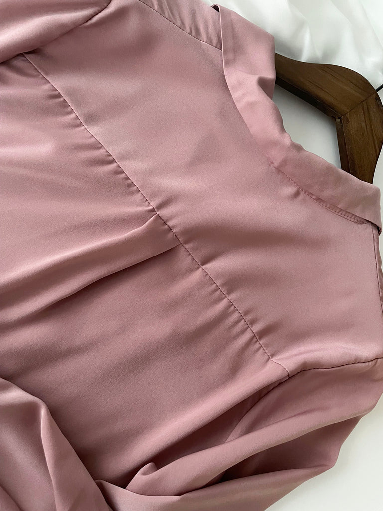 Champagne 復古氣質翻領香檳光澤銅鈕, Blouse/ BU8974 (香檳ROSE Palevioletred sold out)