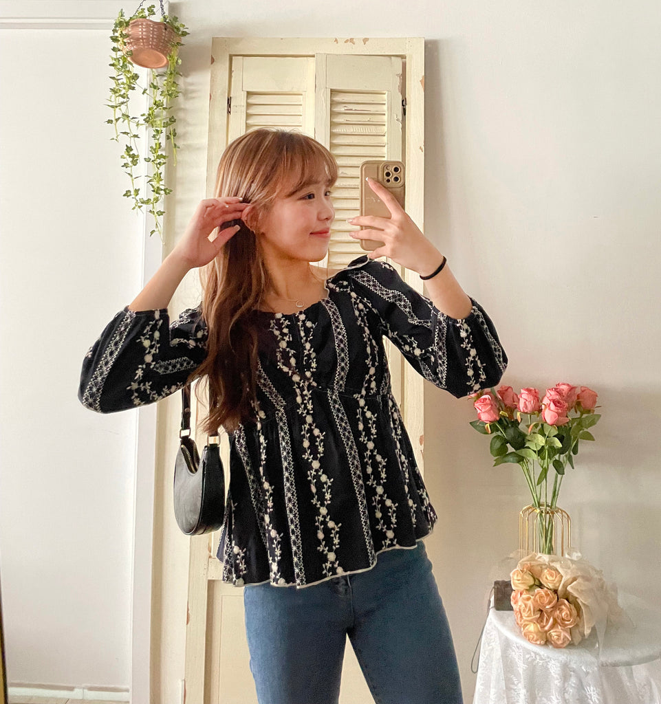 Ethnic 民族繡花修腰傘形上衣, Blouse/ BU8978 (不設訂貨款)
