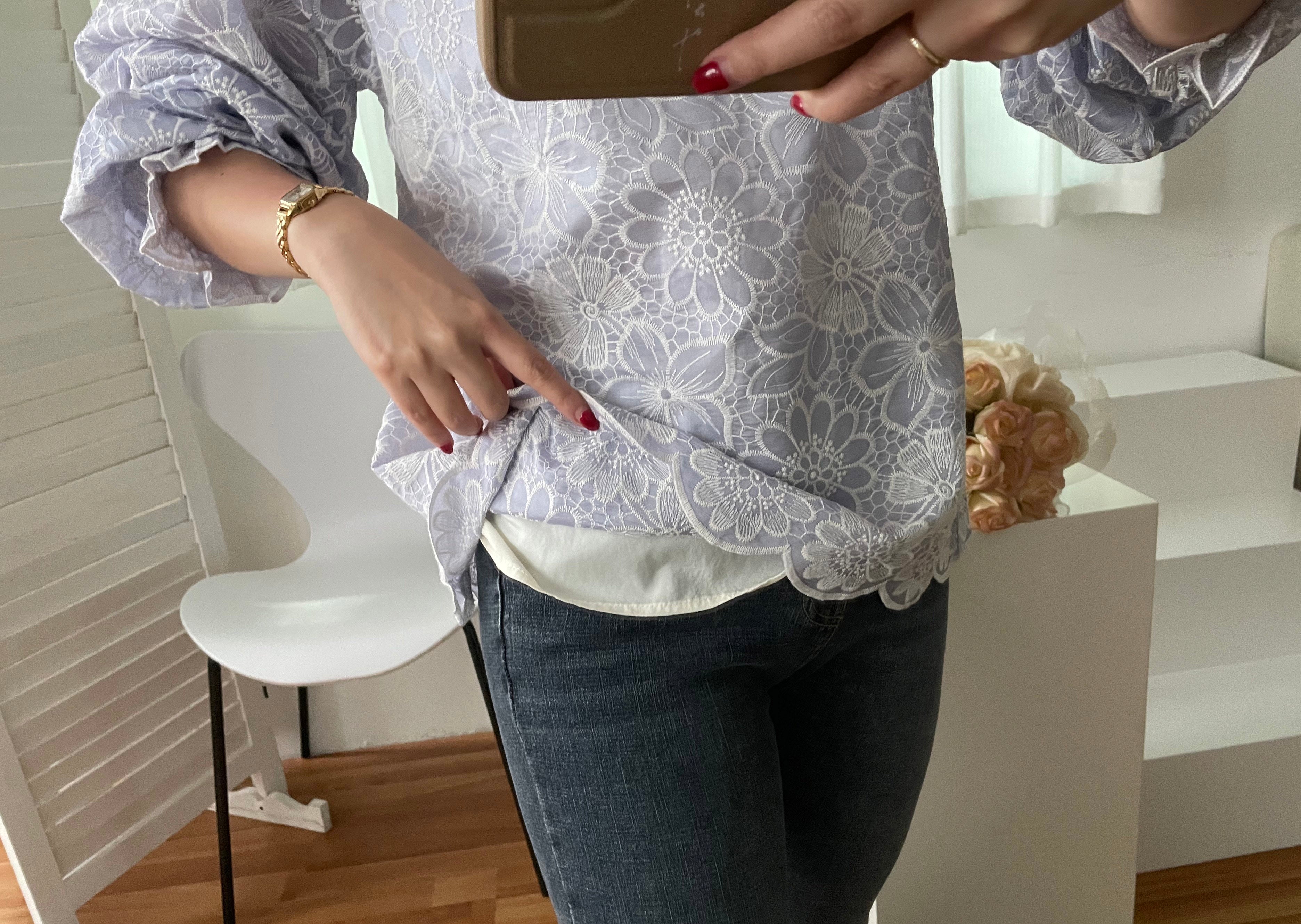 Daisy Lace 蕾絲小花連裡布花邊上衣, Blouse/ BU8979 (不設訂貨款)