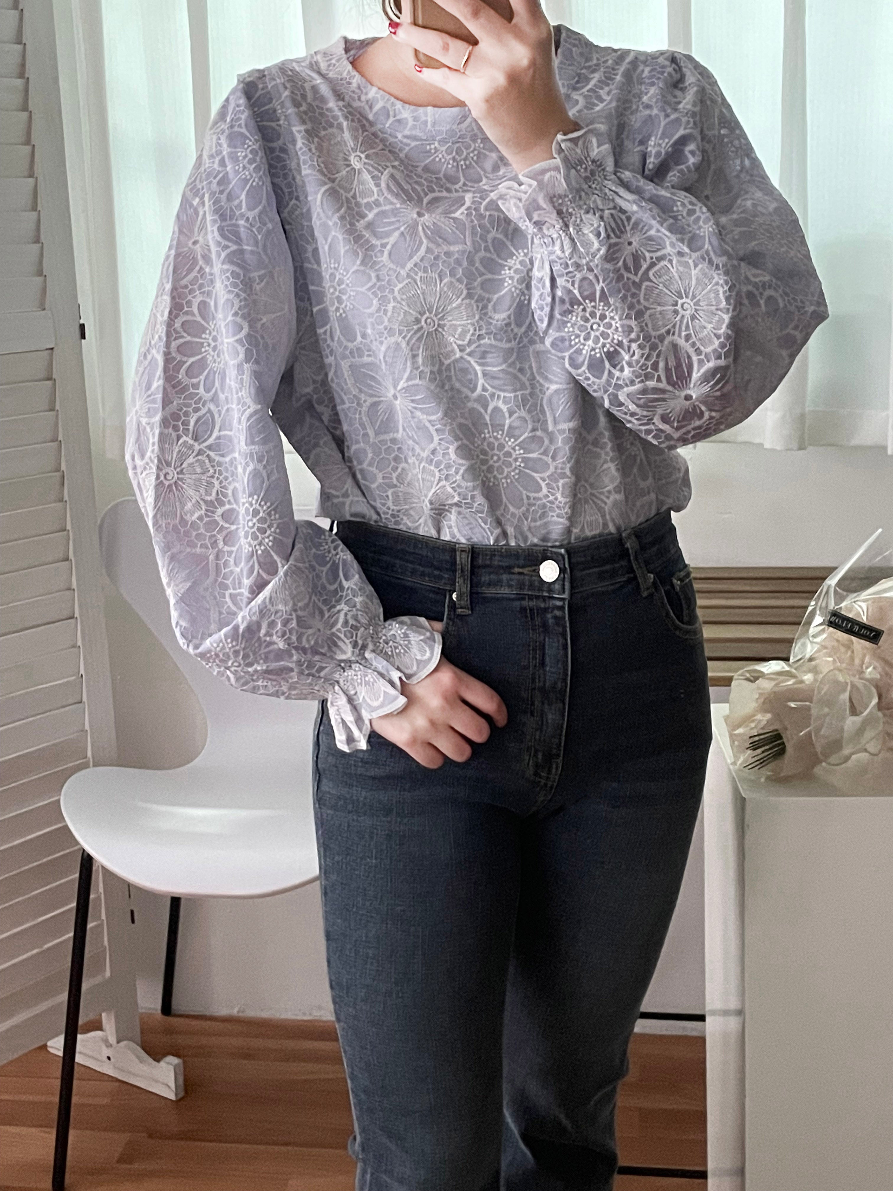 Daisy Lace 蕾絲小花連裡布花邊上衣, Blouse/ BU8979 (不設訂貨款)