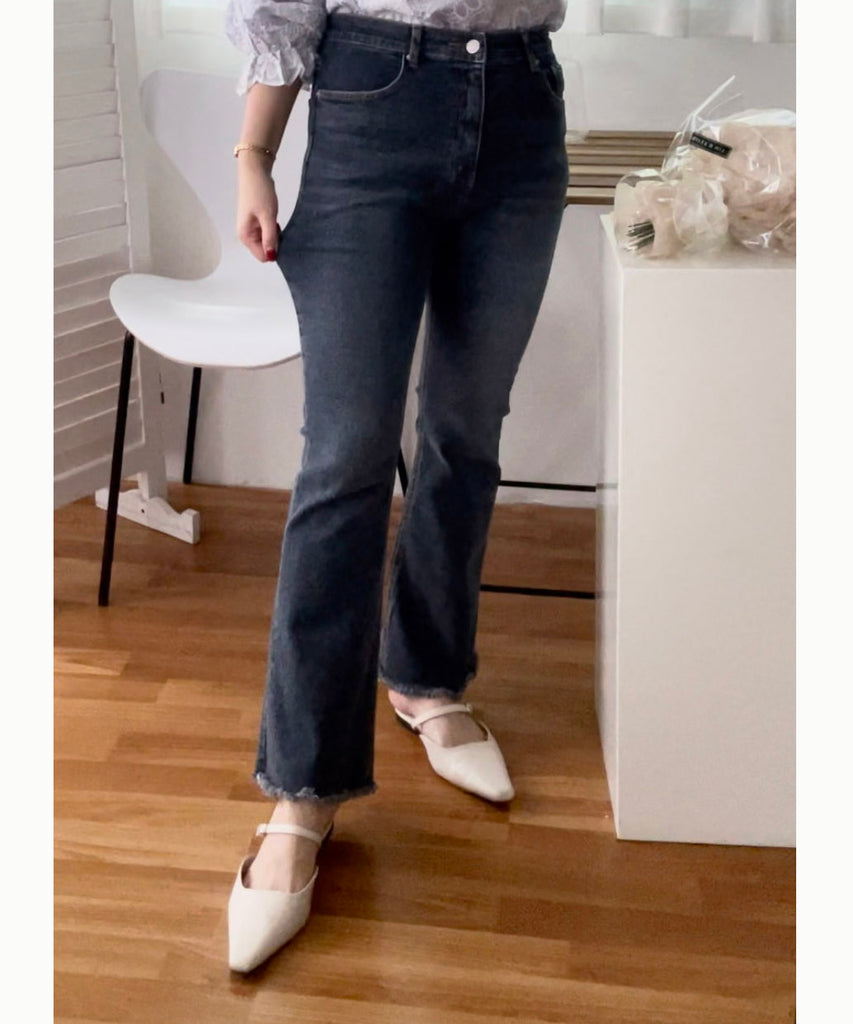 Flair Onni 全彈性洗水深藍高腰微喇叭褲, JEANS/ PT8399