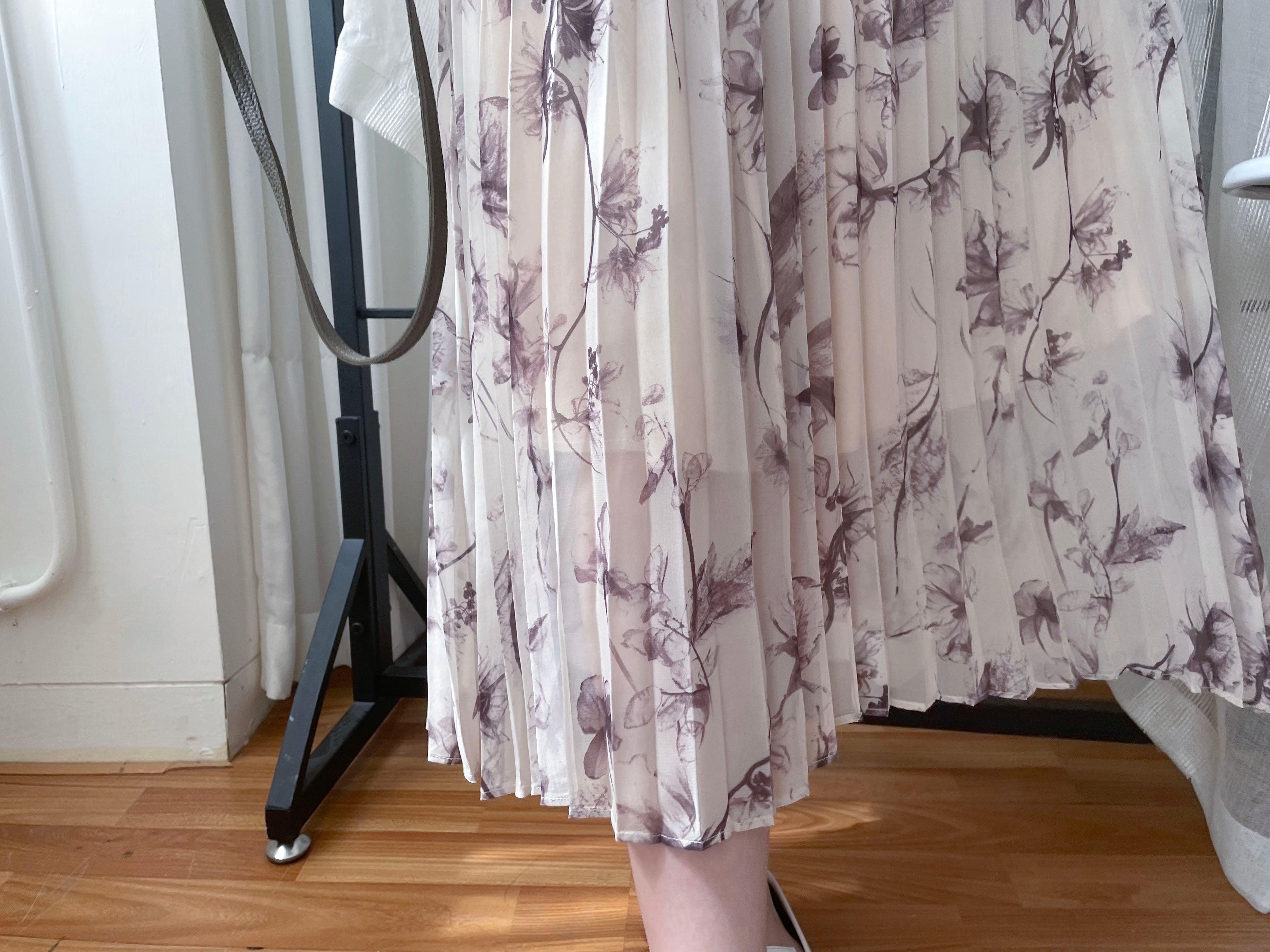 Shadow Chiffon 花邊領口影子印花百褶傘形運身裙, Dress/ DS9353