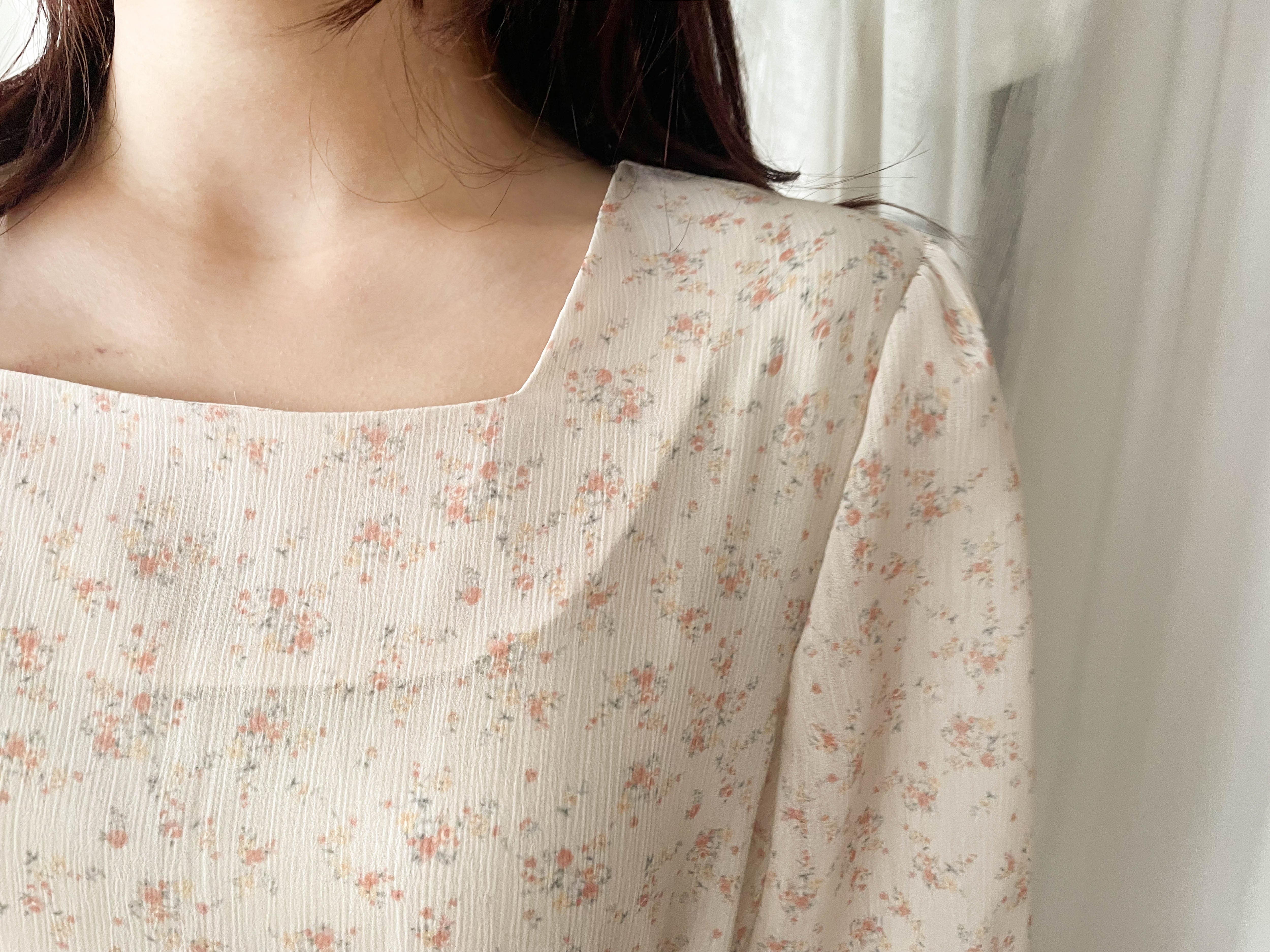 Garden Floral 輕盈方領雪紡碎花飄逸連身裙, Dress/ DS9349