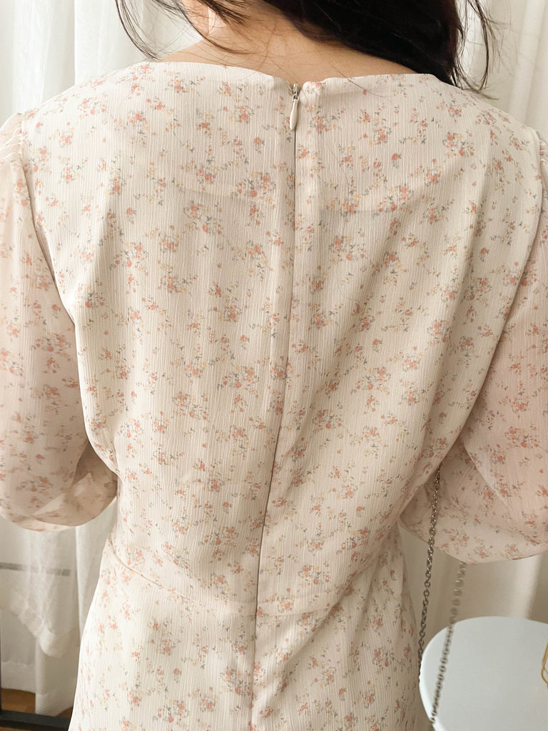 Garden Floral 輕盈方領雪紡碎花飄逸連身裙, Dress/ DS9349