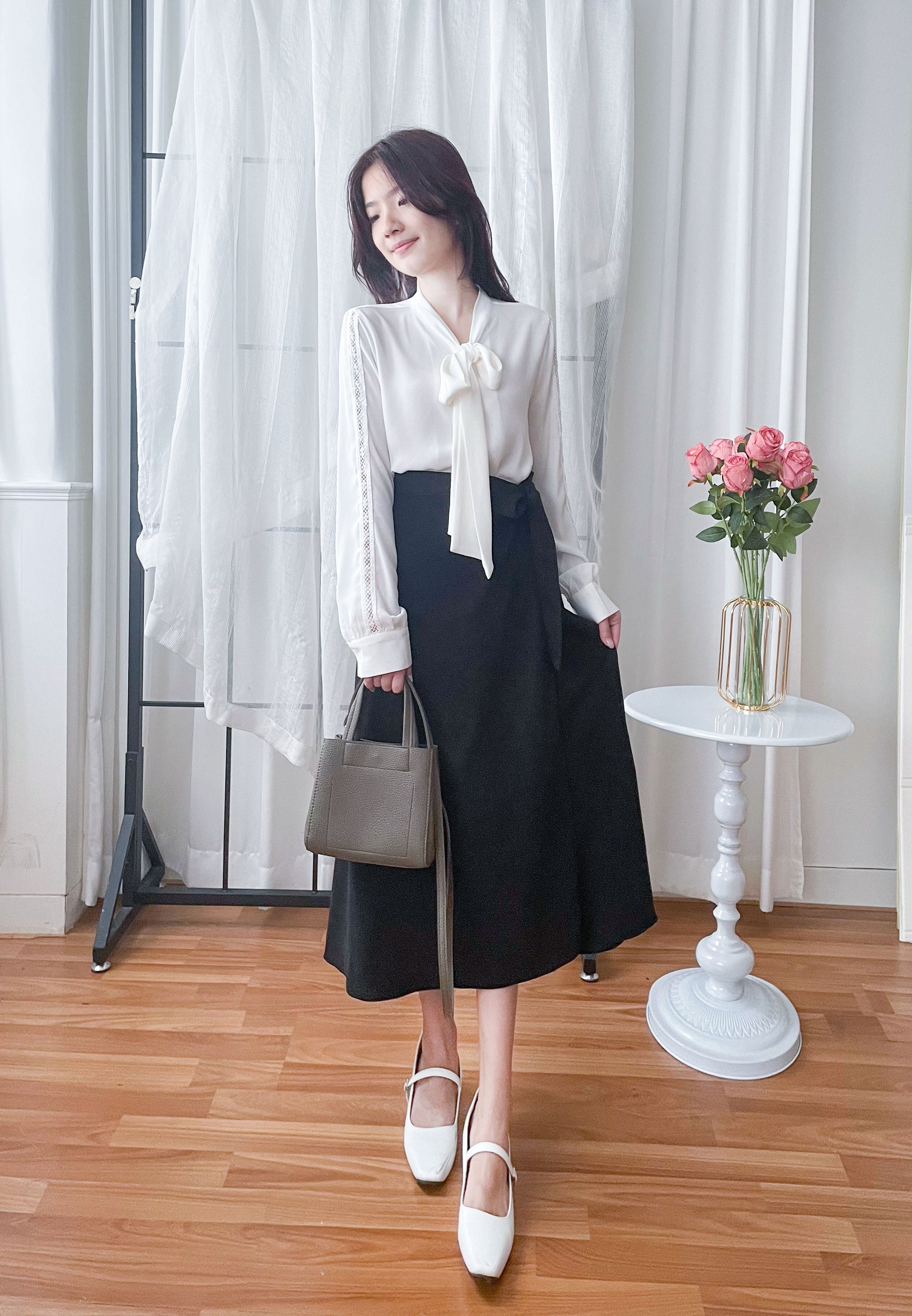 Floral Lace 雪紡絲帶領口通花線手袖, Blouse/ BU8977
