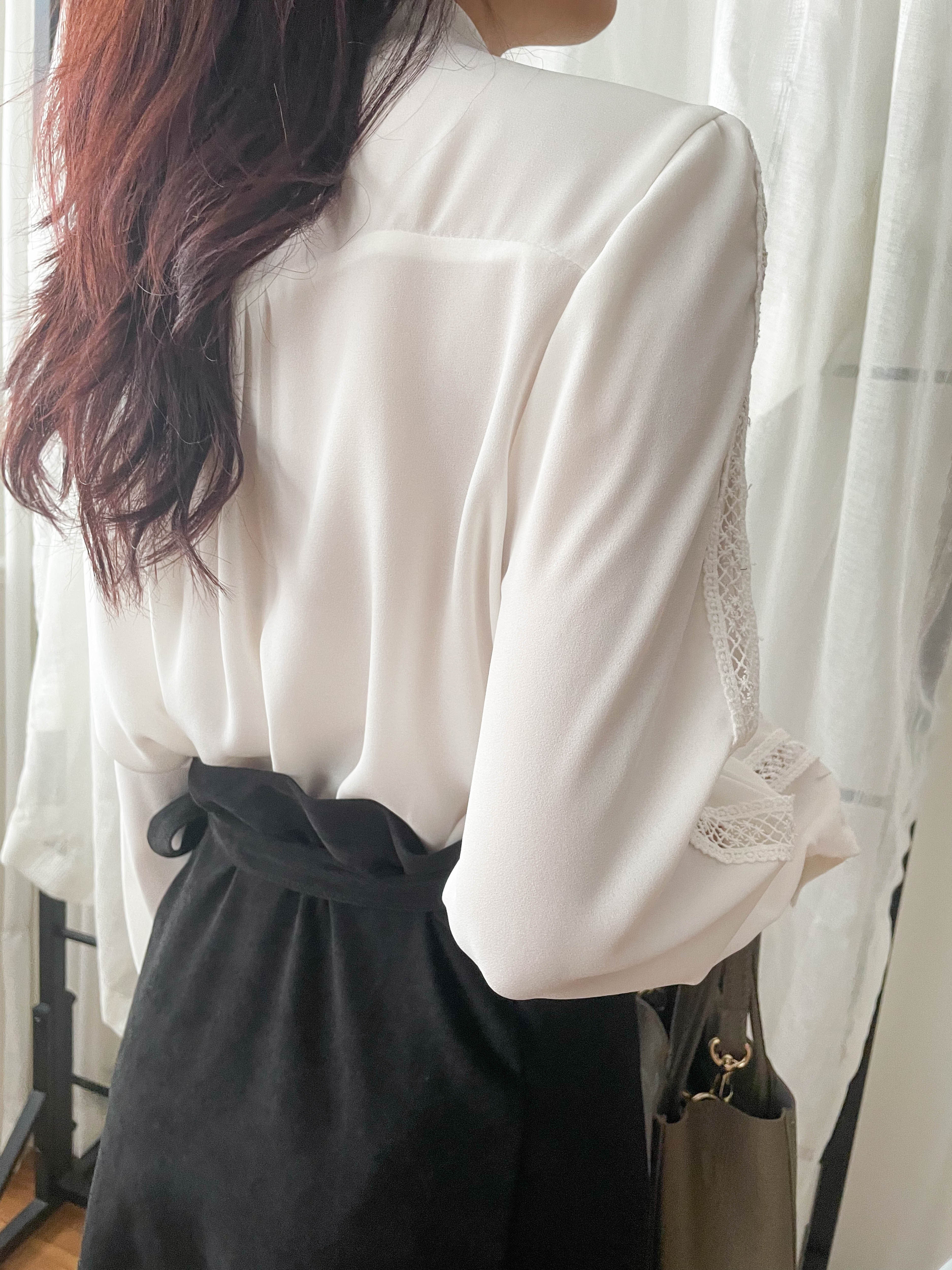 Floral Lace 雪紡絲帶領口通花線手袖, Blouse/ BU8977