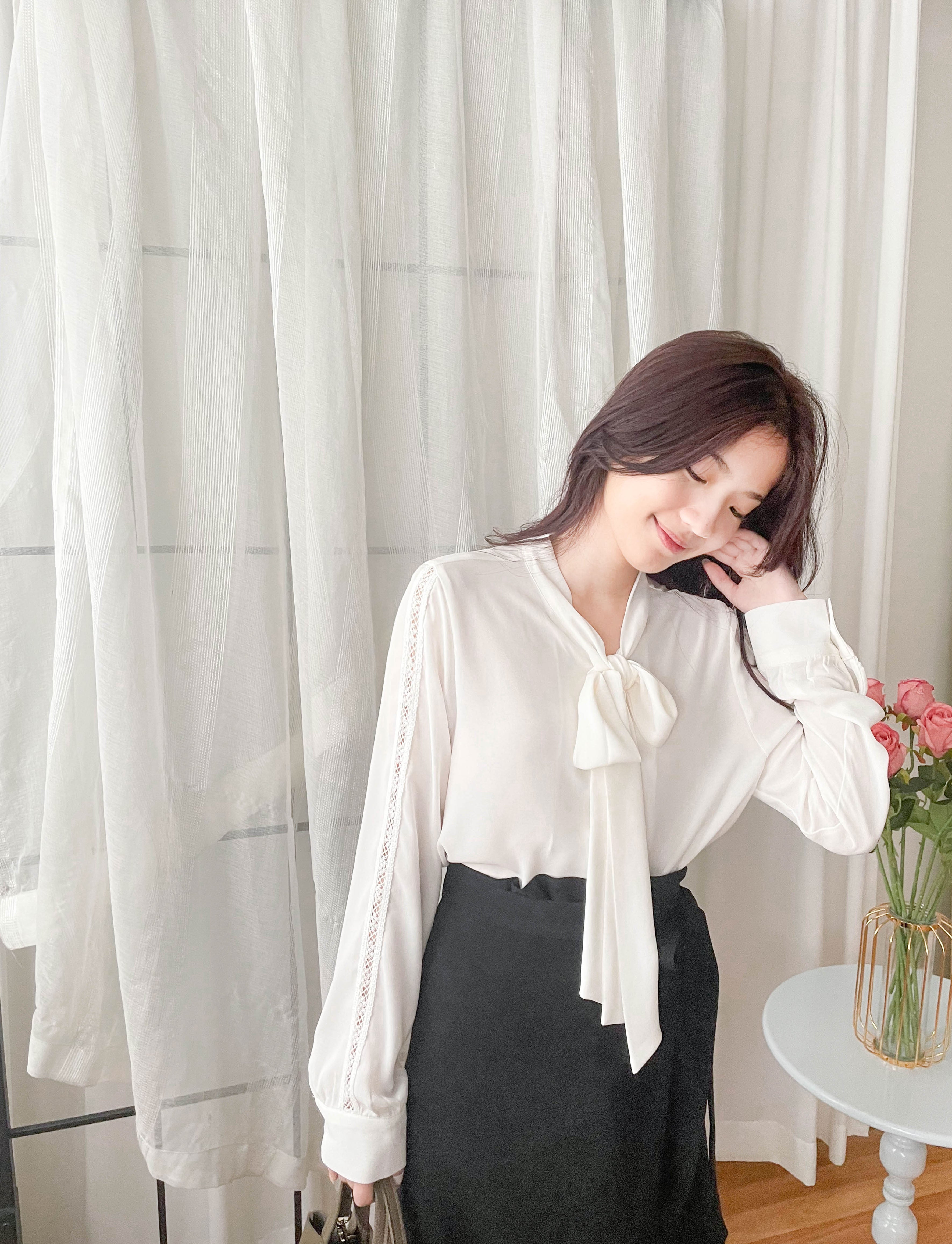 Floral Lace 雪紡絲帶領口通花線手袖, Blouse/ BU8977