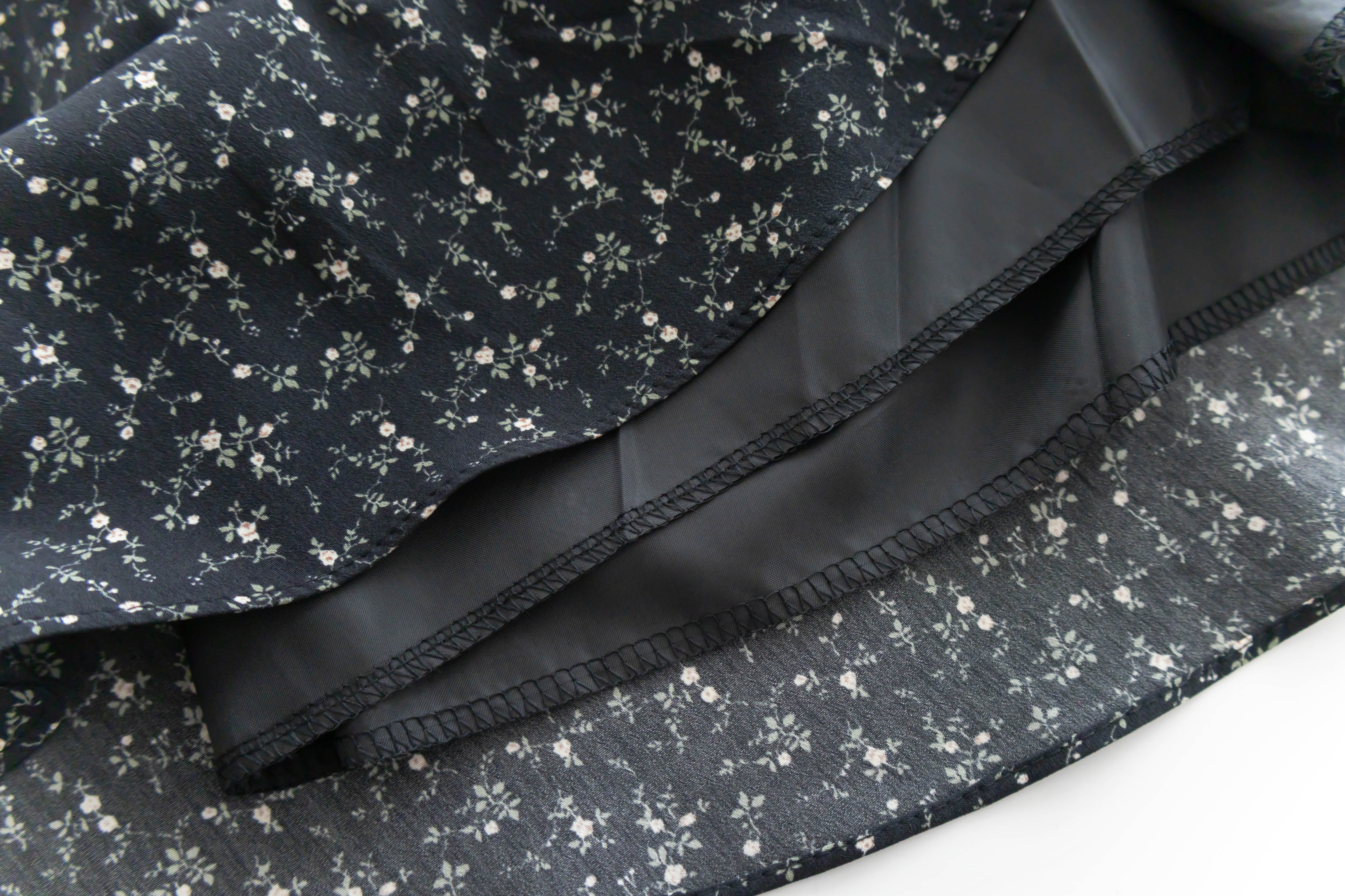 Garden 清雅花枝防走光百搭防皺花裙, Skirt/ SK8726 (Ivory sold out)